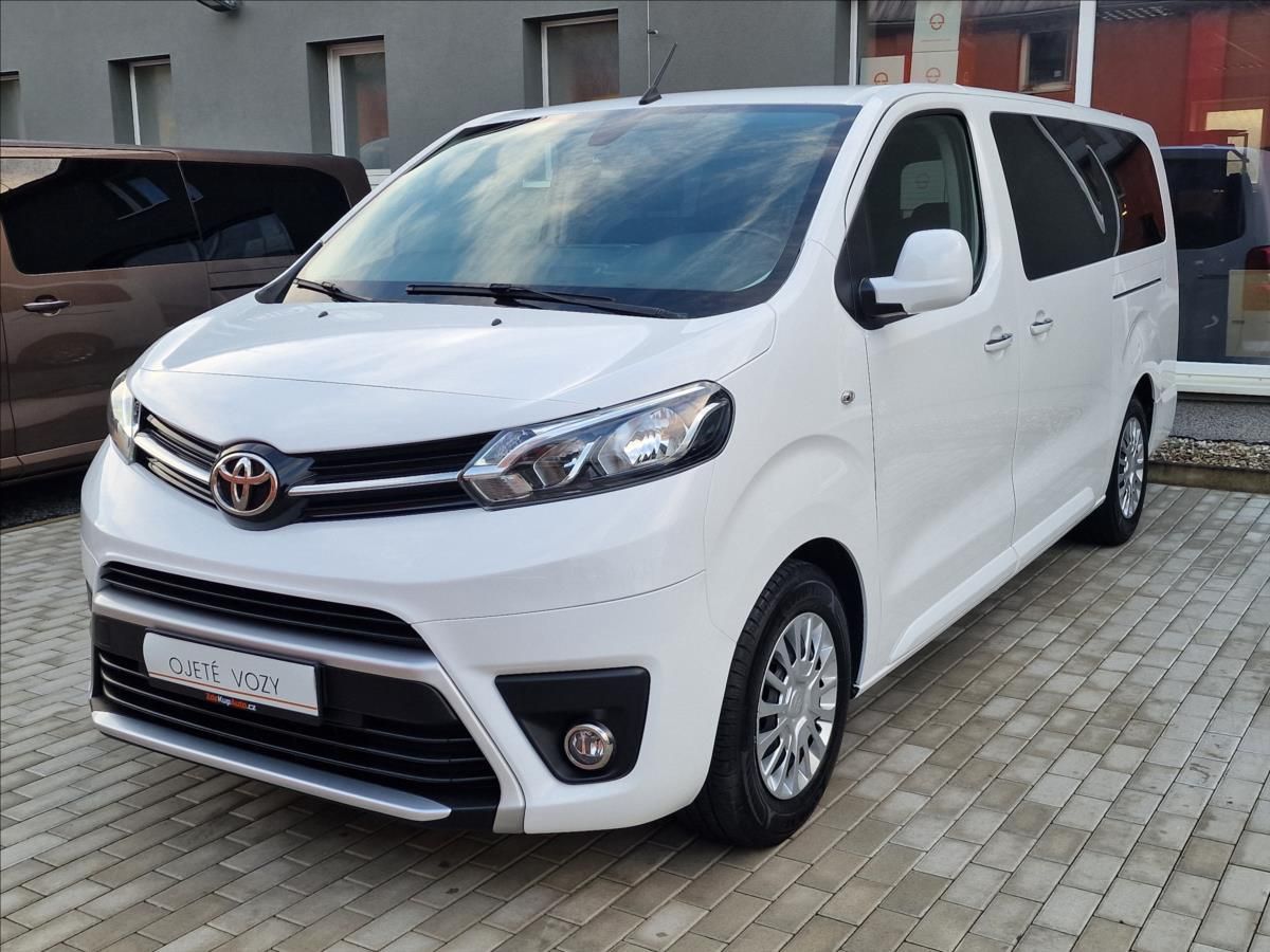 Toyota Proace Verso, 2.0 D-4d 110kW L2 Shuttle, ČR - fotka 5