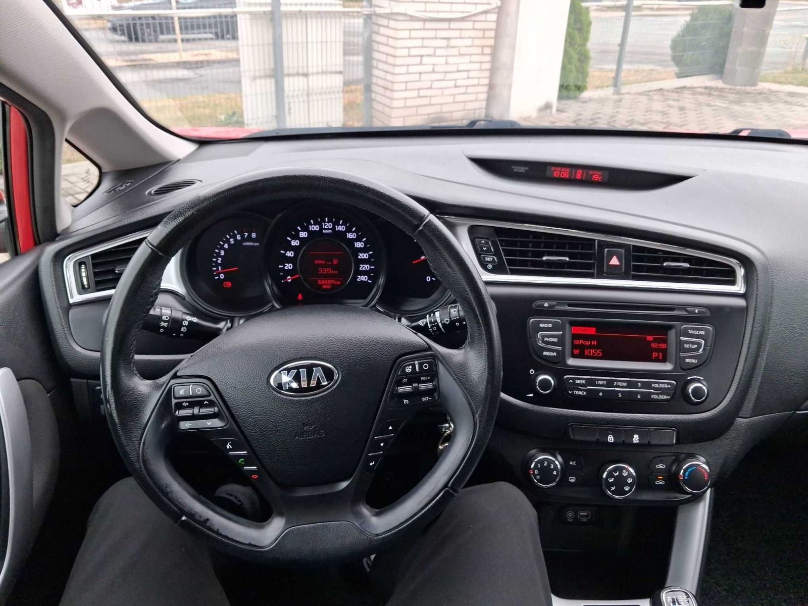 Kia Cee´d, 1.4 CVVT, Klima, Tempomat - fotka 3