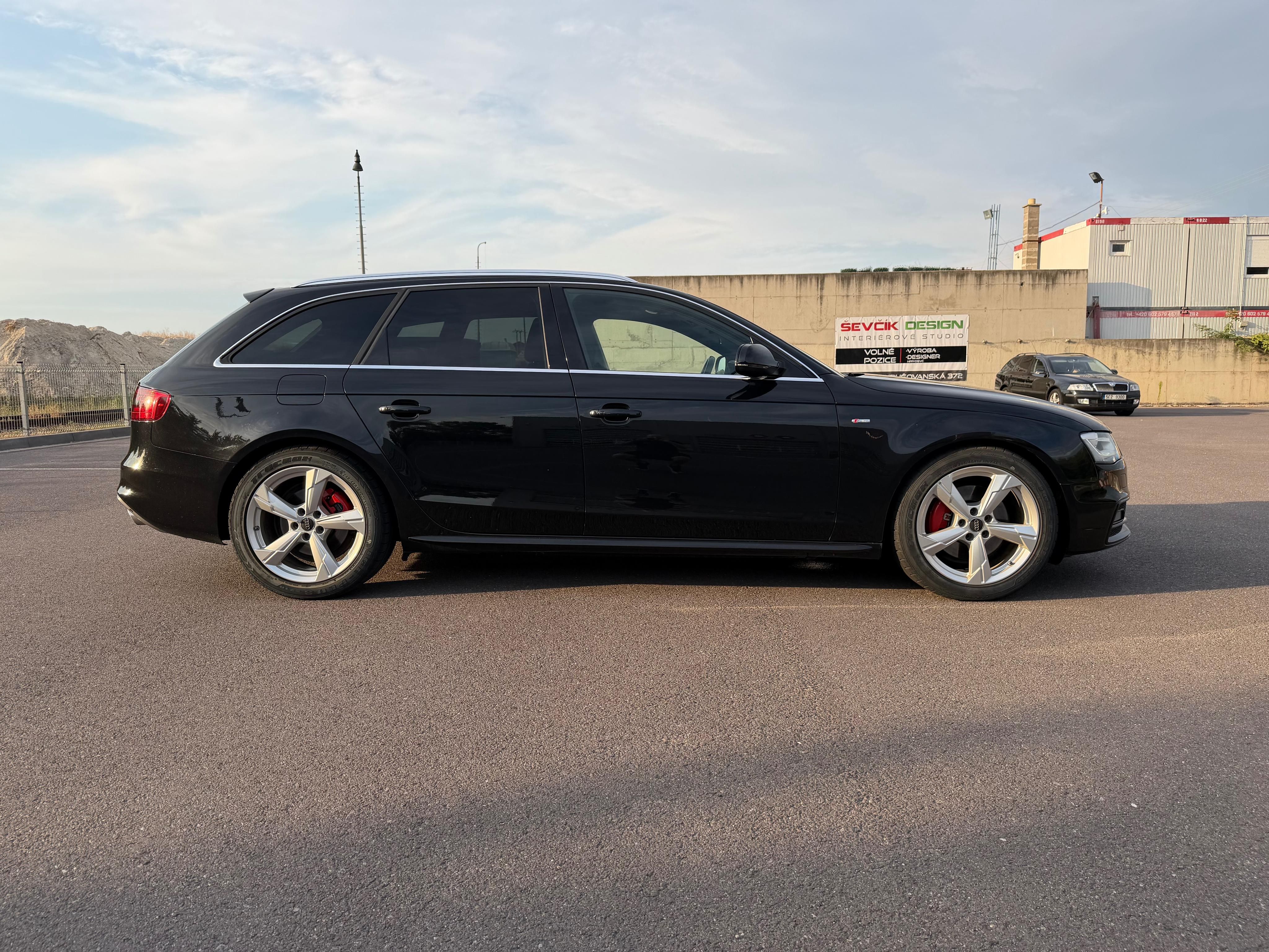 Audi A4 Avant, Audi A4 B8 3.0 S-line 180kw - fotka 4