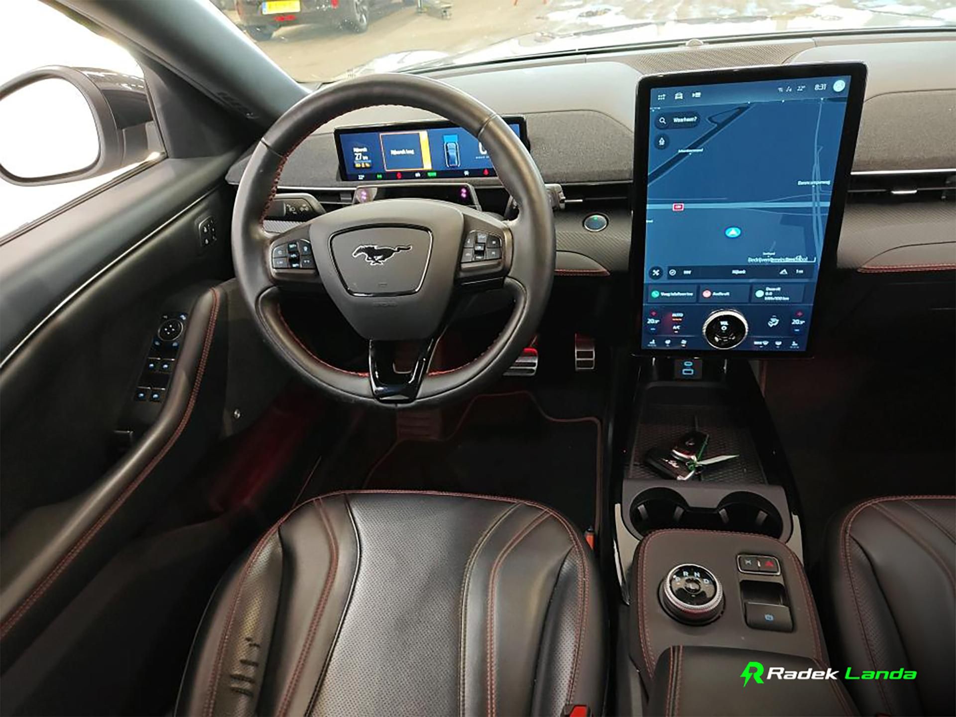 Ford Mustang Mach-E, AWD 76 kWh | SOH 94 %, 4×4 - fotka 6