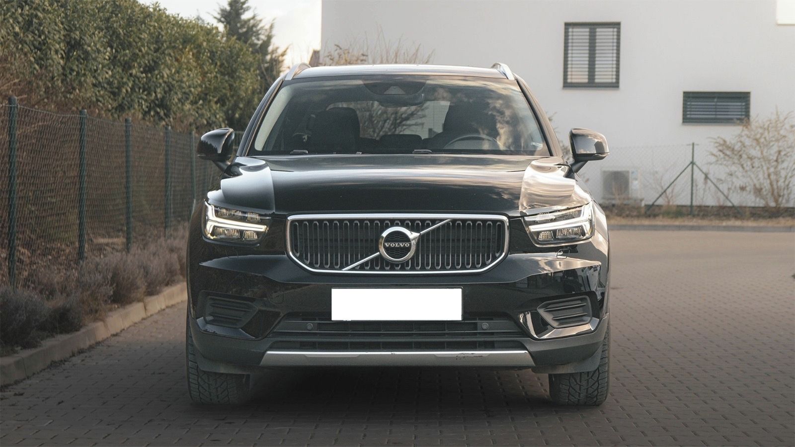 Volvo XC40, Volvo XC40 D3 AWD Momentum - fotka 2
