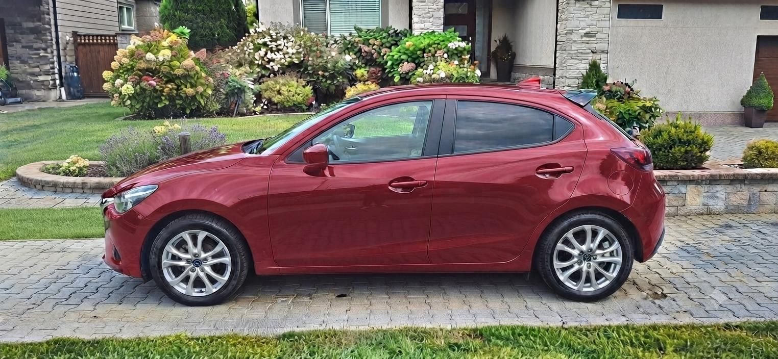 Mazda 2