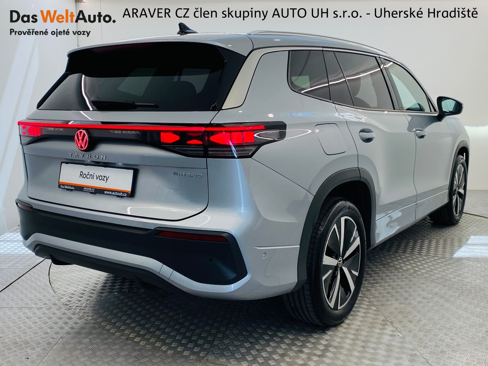 Volkswagen Tayron, LIFE 1,5 TSI 150 KW EHYBRID - fotka 2
