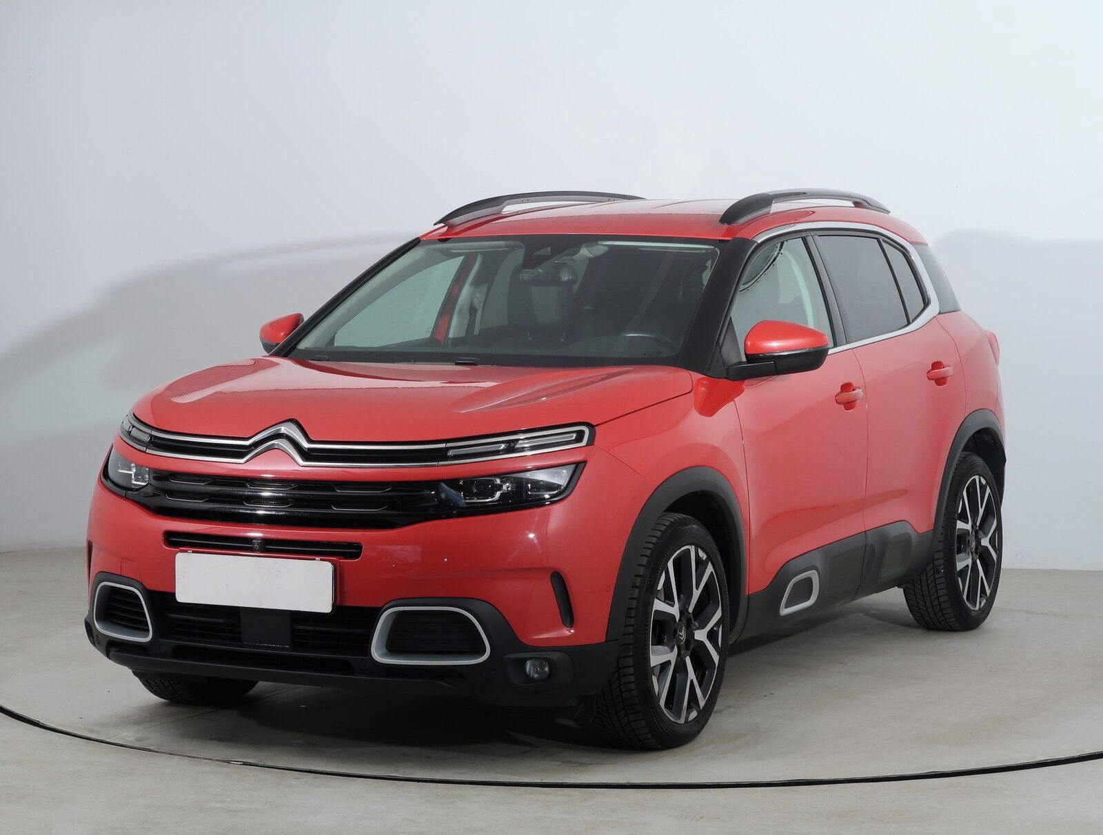 Citroën C5 Aircross, BlueHDi 180, Automat, Kůže - fotka 2
