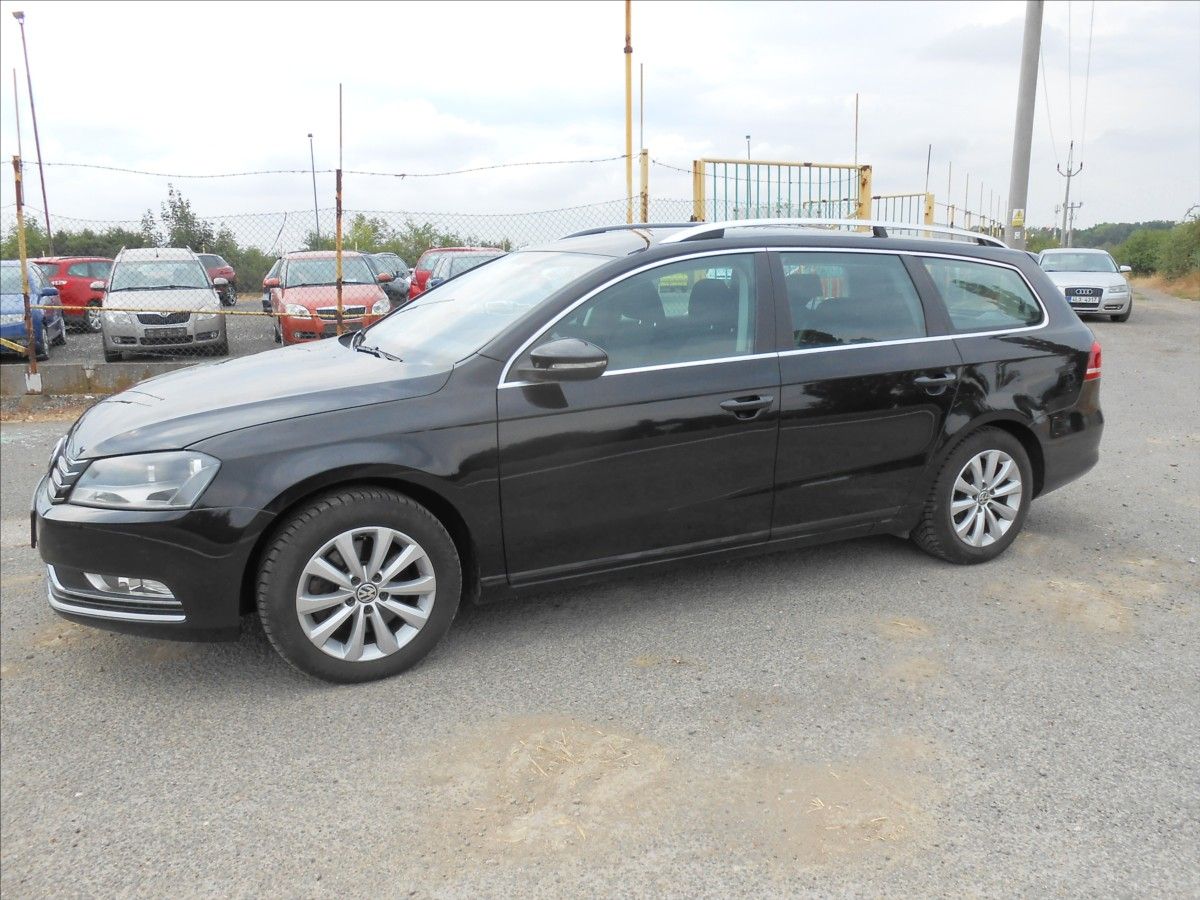 Volkswagen Passat, 2,0 TDI 103 kW Serviska