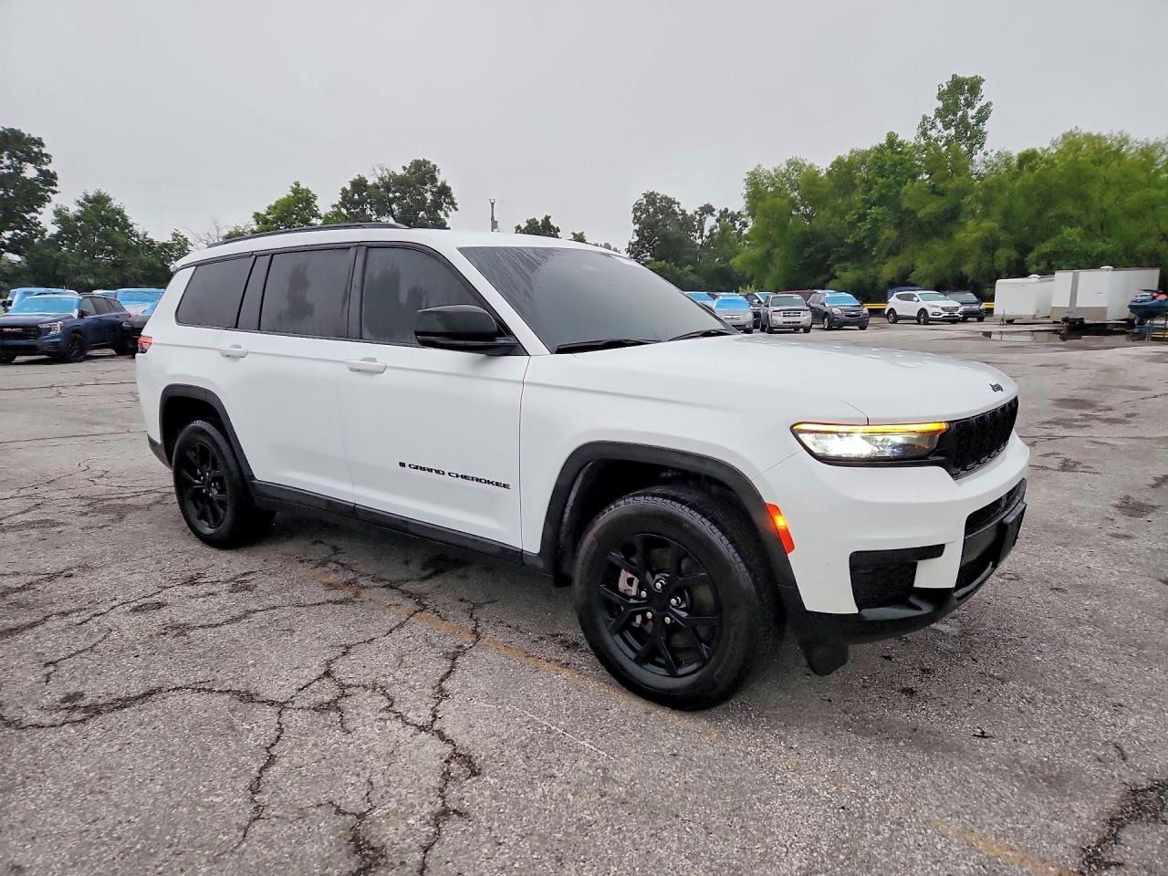 Jeep Grand Cherokee, Auto na cestě - fotka 4