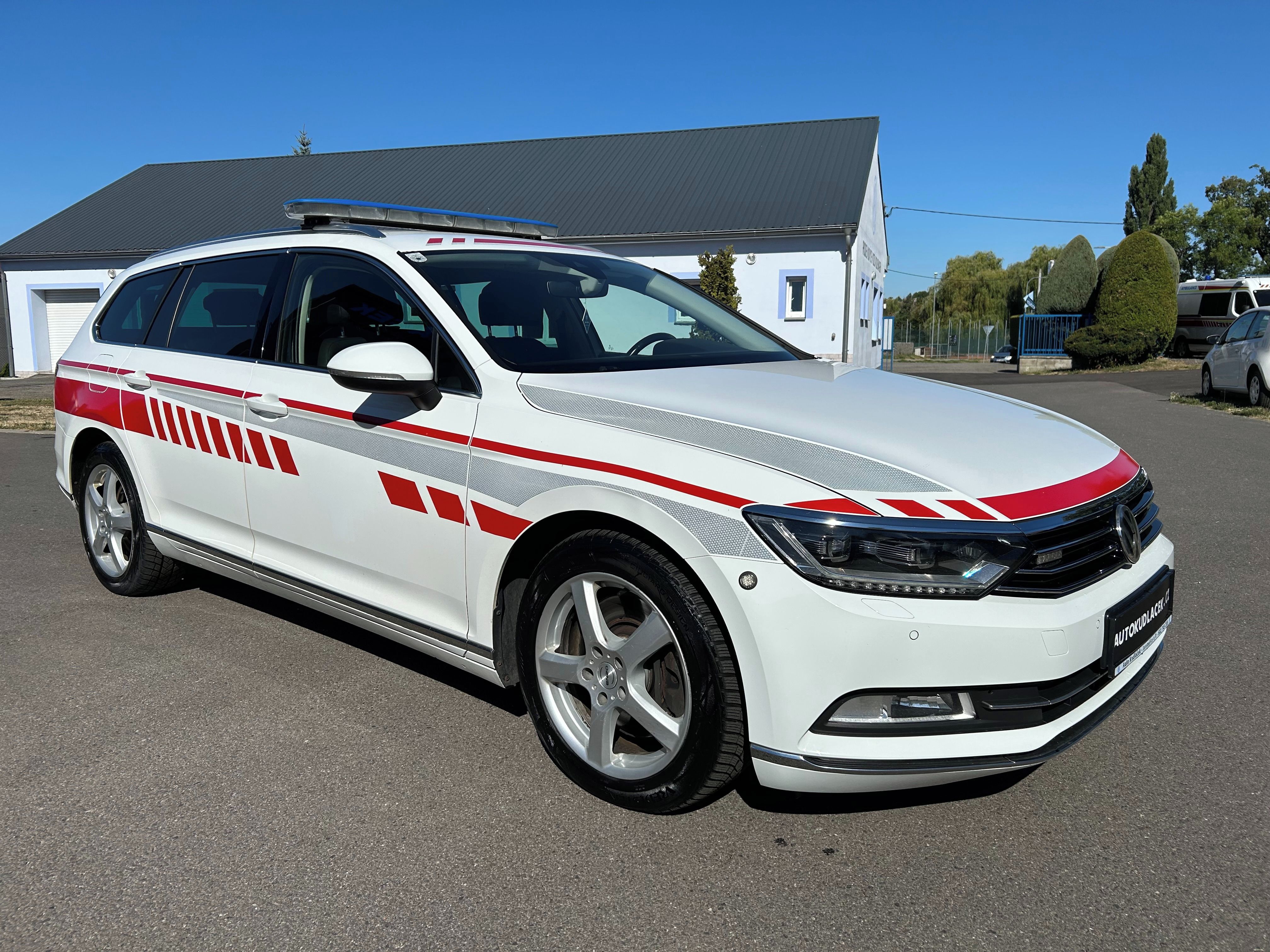 Volkswagen Passat, B8 - 2.0 TDI Sanitní vůz - 4x4 - fotka 3
