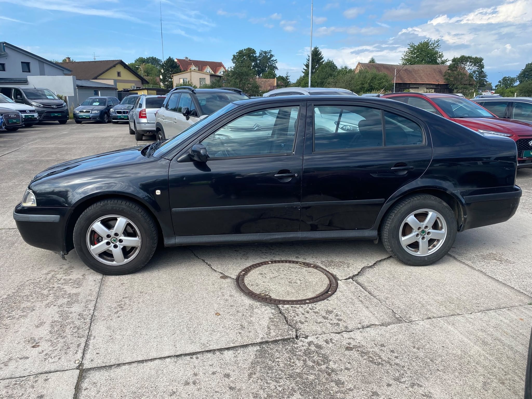 Škoda Octavia, 1.9TDI 66 KW Ambiente - fotka 3