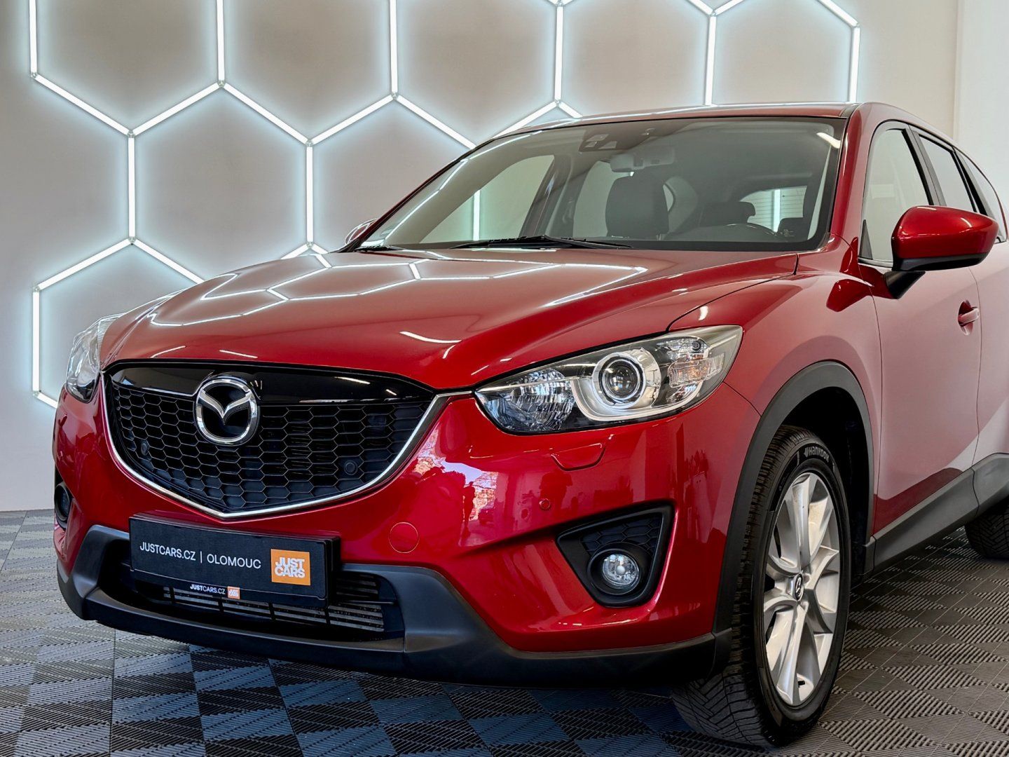 Mazda CX-5, 2.2D, 4x4, SKYACTIV, 129kW - fotka 4