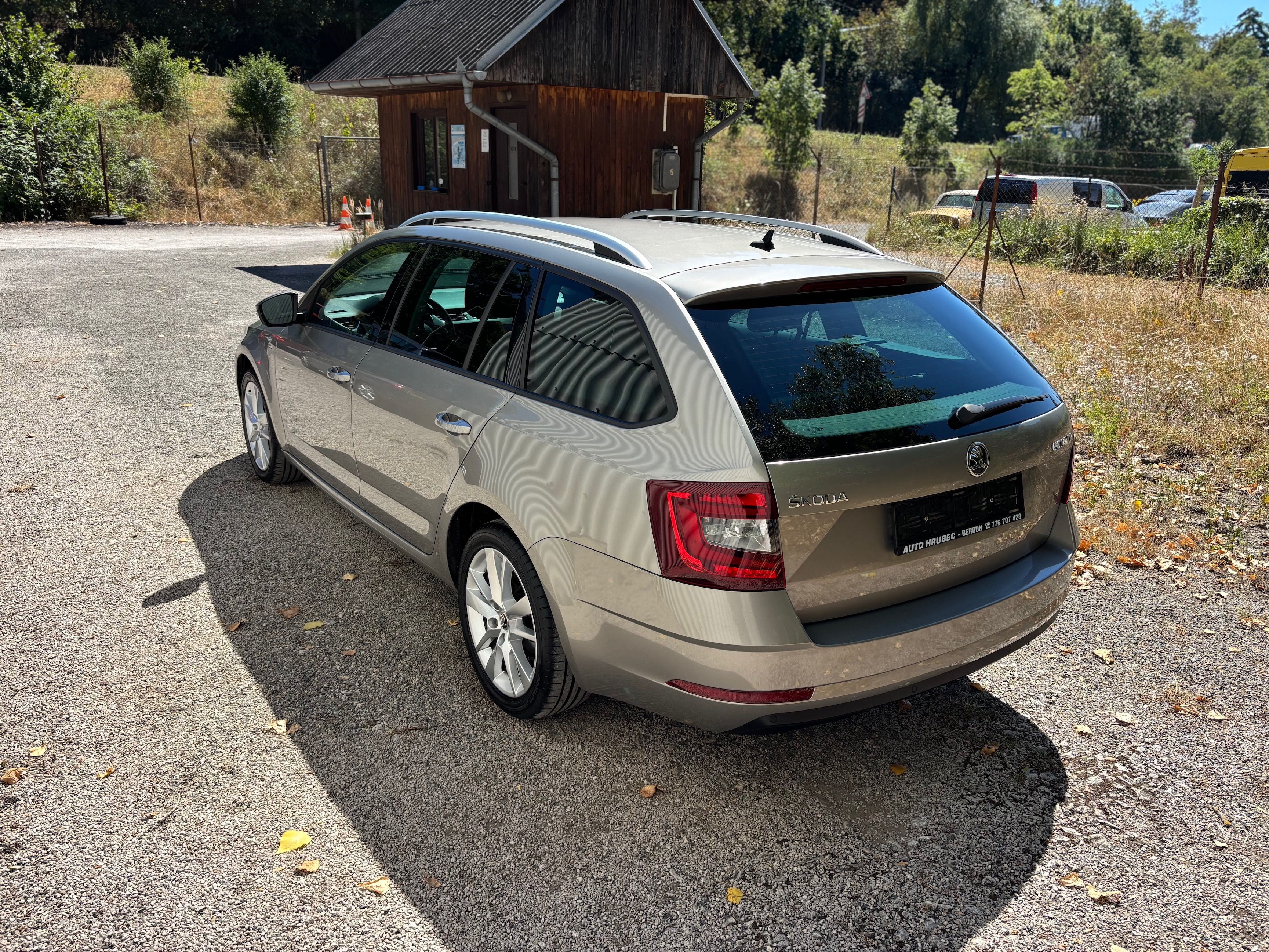Škoda Octavia, 1.4 TSi 110 kW LED 1.MAJITEL - fotka 4