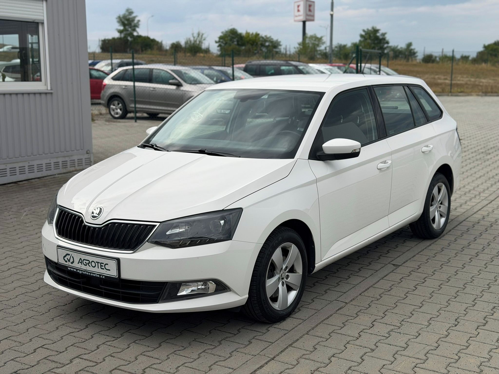 Škoda Fabia, 1.4 TDI 77 kW Style Combi - fotka 3