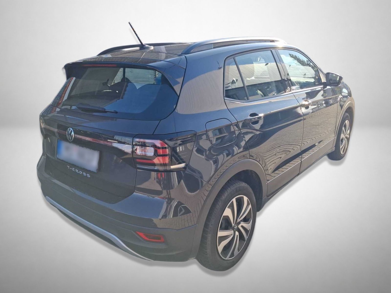 Volkswagen T-Cross, 1.0 TSI, Life, ČR,1.maj - fotka 2