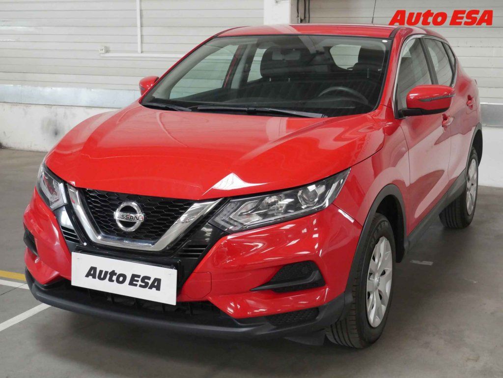 Nissan Qashqai, 1.3 DIG-T,ČR,AC,temp - fotka 3