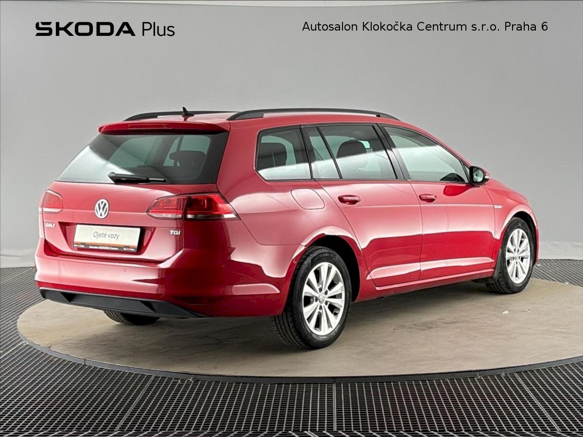 Volkswagen Golf, TGI81 kW Comfortline 7DSG - fotka 2