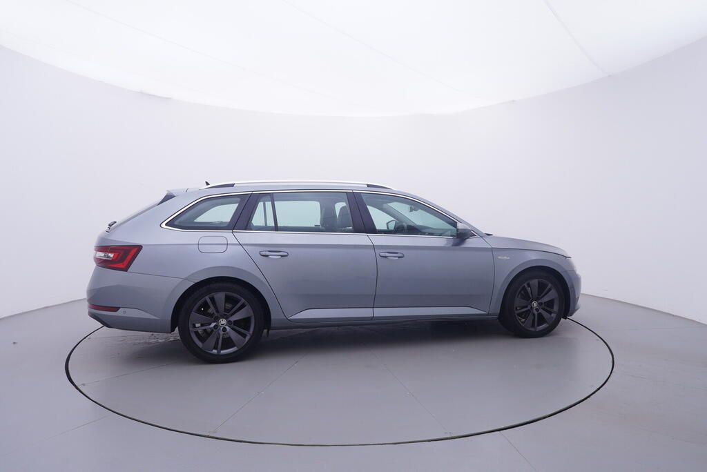 Škoda Superb, L&K 2.0 TDI 140 kW - fotka 6