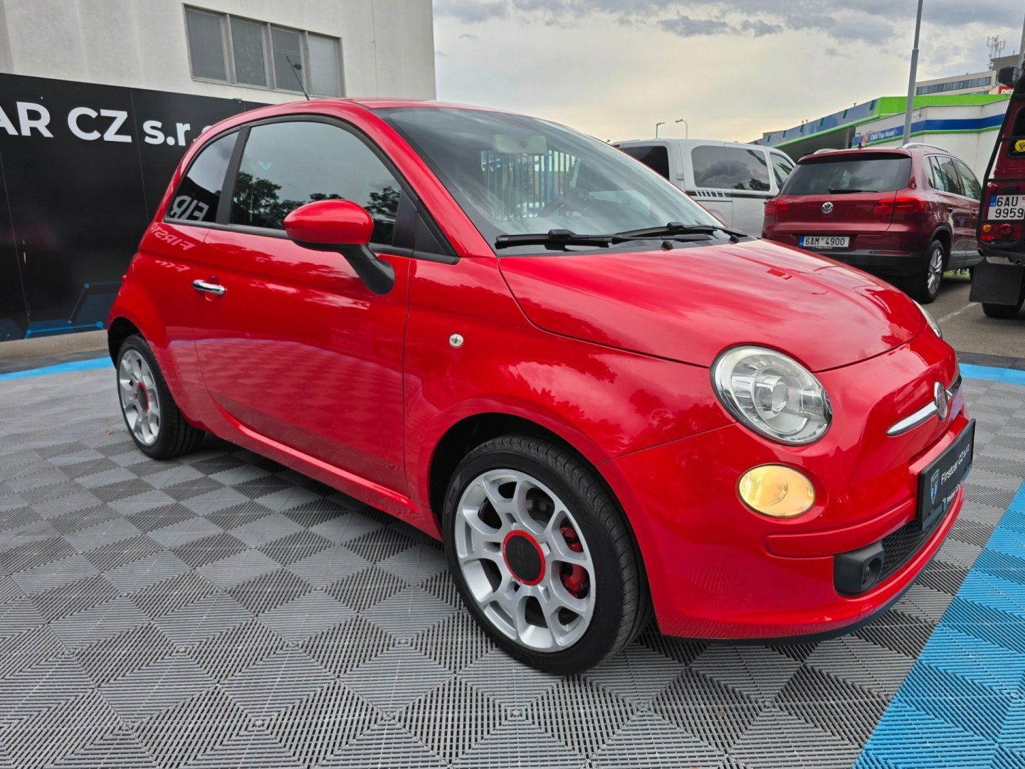 Fiat 500, 1.4i/Rosso Corsa/2.MAJ/KLIMA - fotka 4