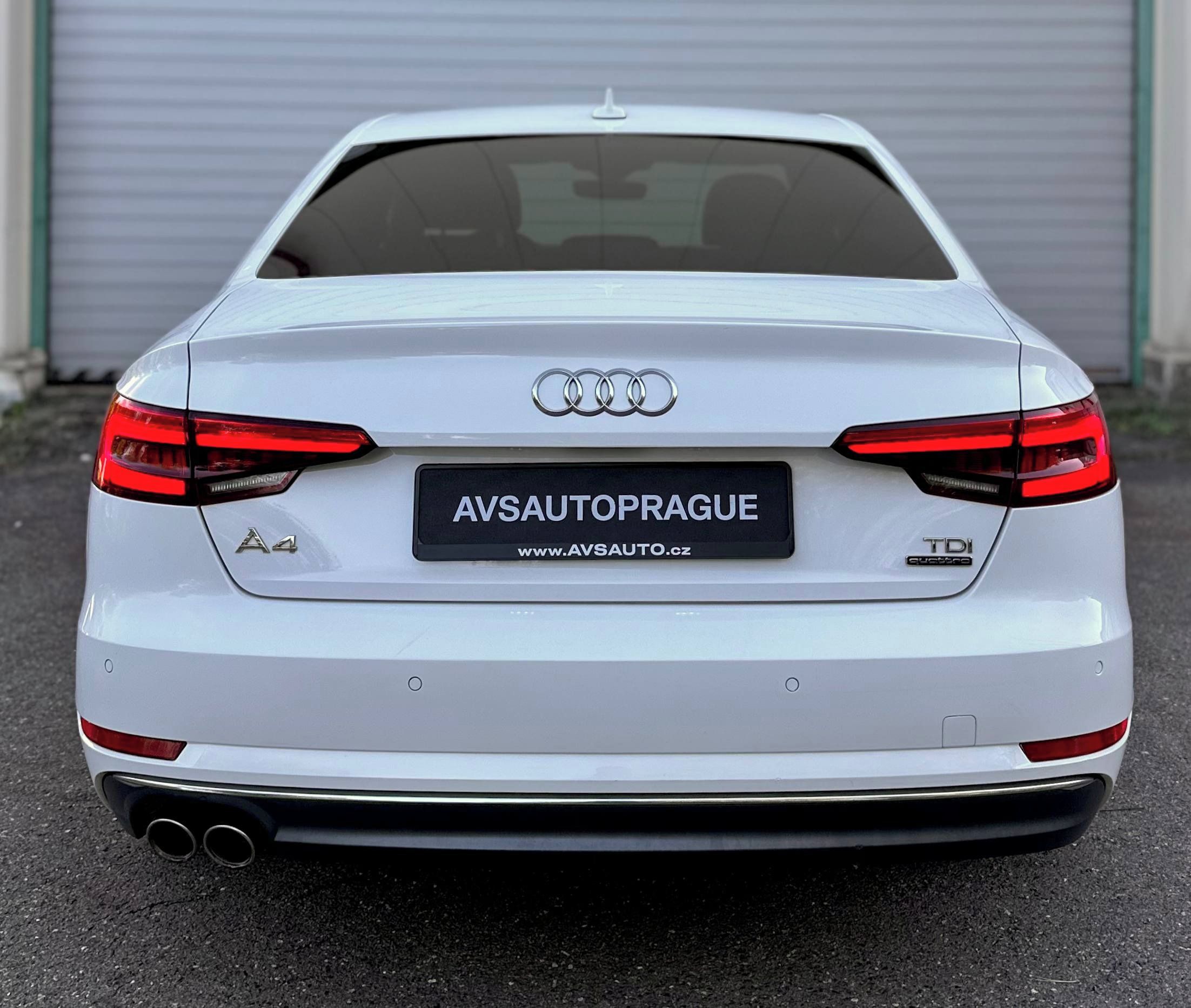 Audi A4, B9 2.0 TDI 140 KW QUATTRO 2016 - fotka 5
