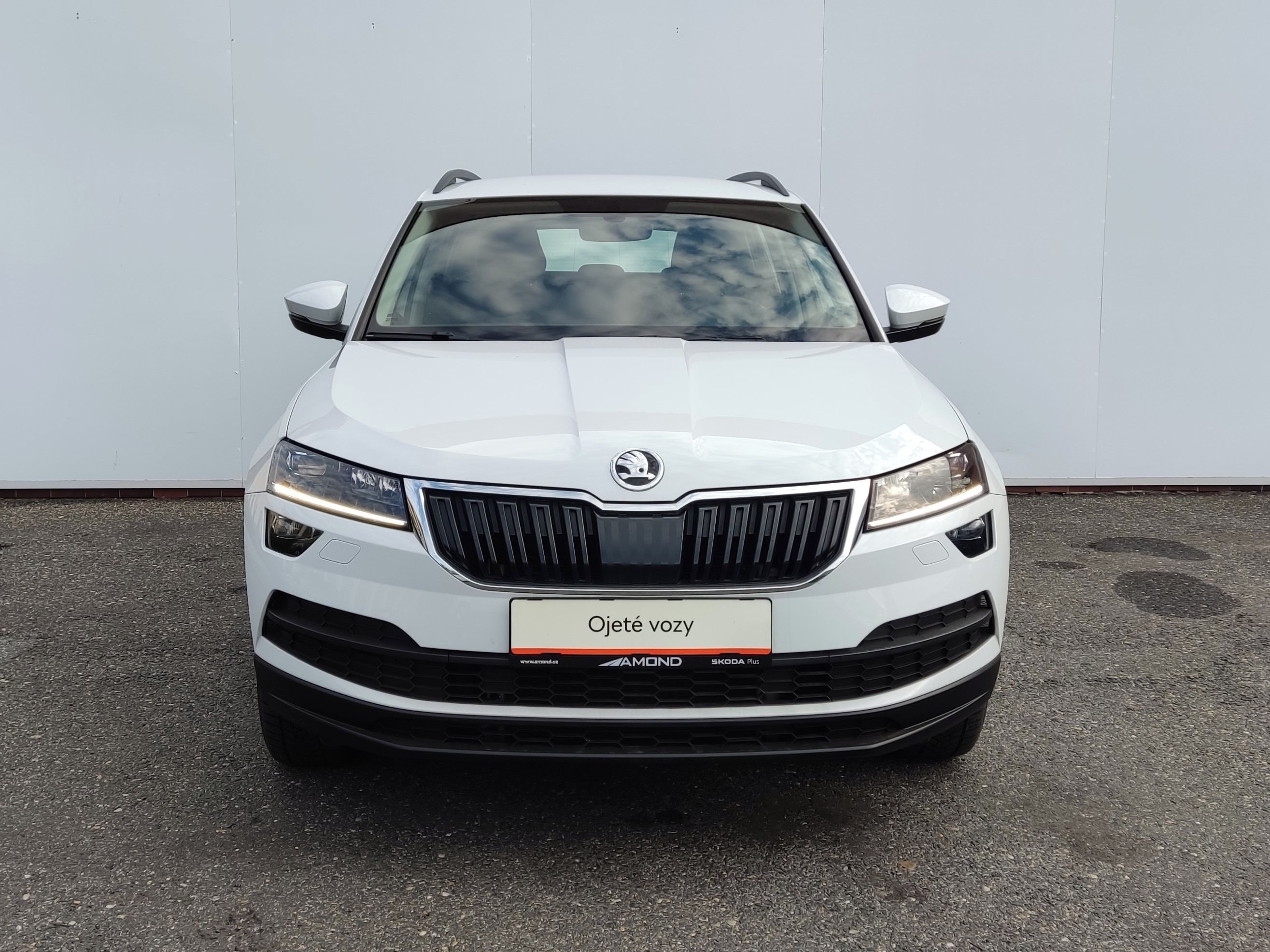 Škoda Karoq, 1.6 TDI 85kW DSG Ambition Plus - fotka 4