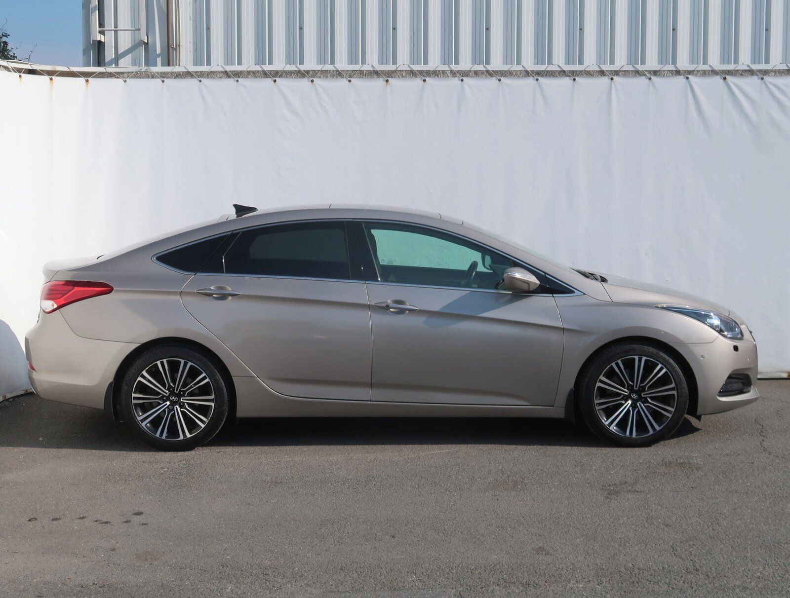 Hyundai i40, 1.7 CRDi, Serv.kniha, Kůže - fotka 6