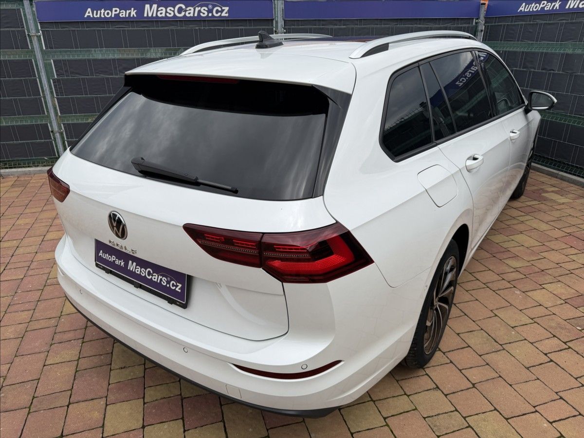 Volkswagen Golf, VIII 2.0 TDI Life Matrix/Panor - fotka 6