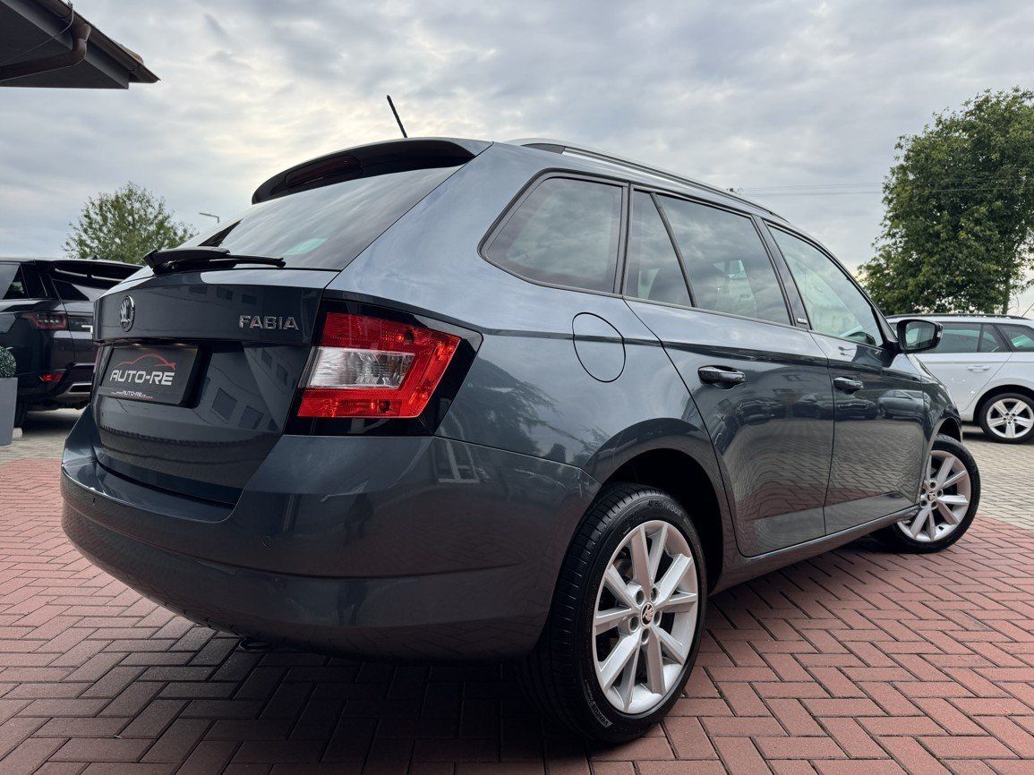 Škoda Fabia, 1.2TSi 81kW Navi Digi Klima - fotka 2