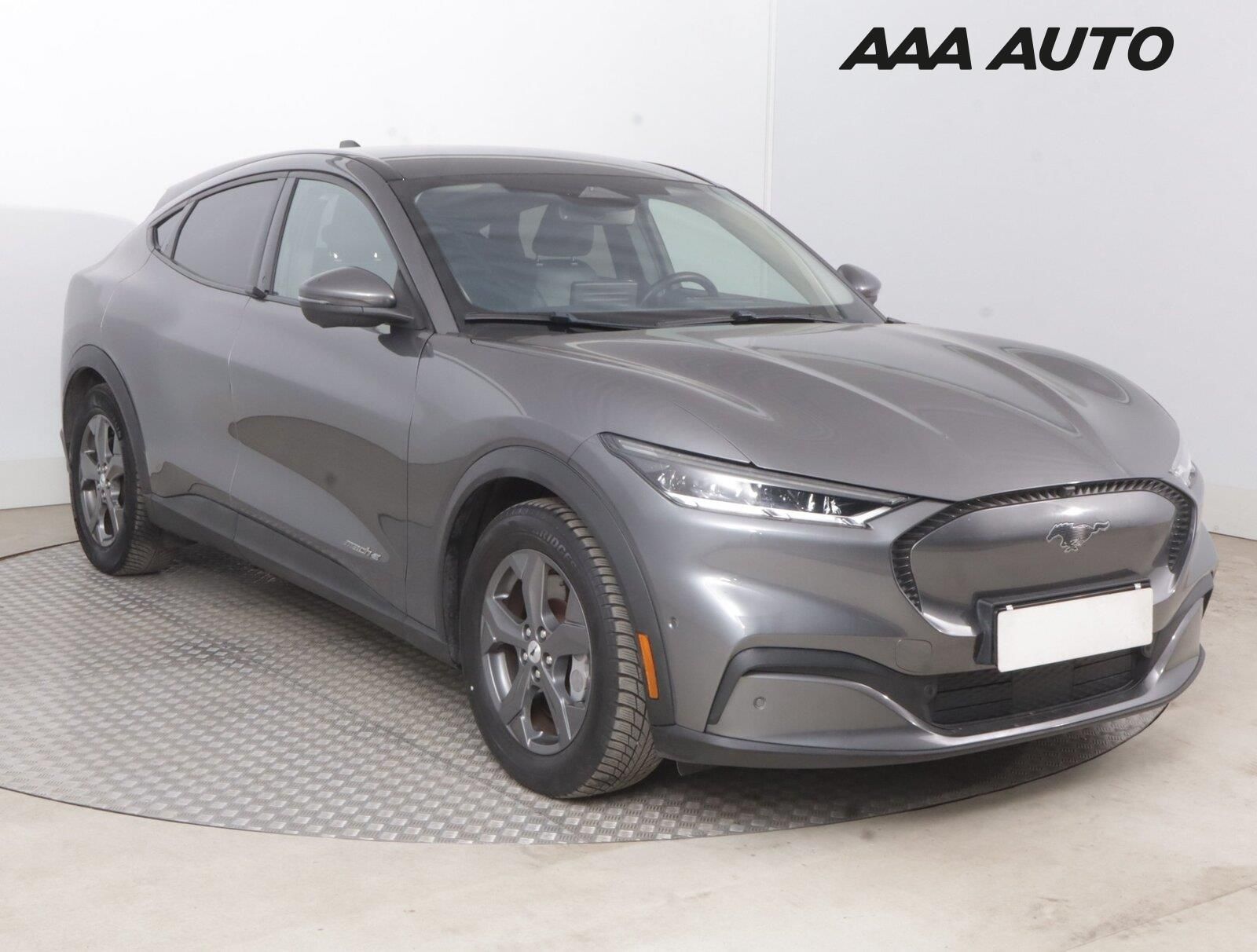 Ford Mustang Mach-E, Standard Range AWD, Automat