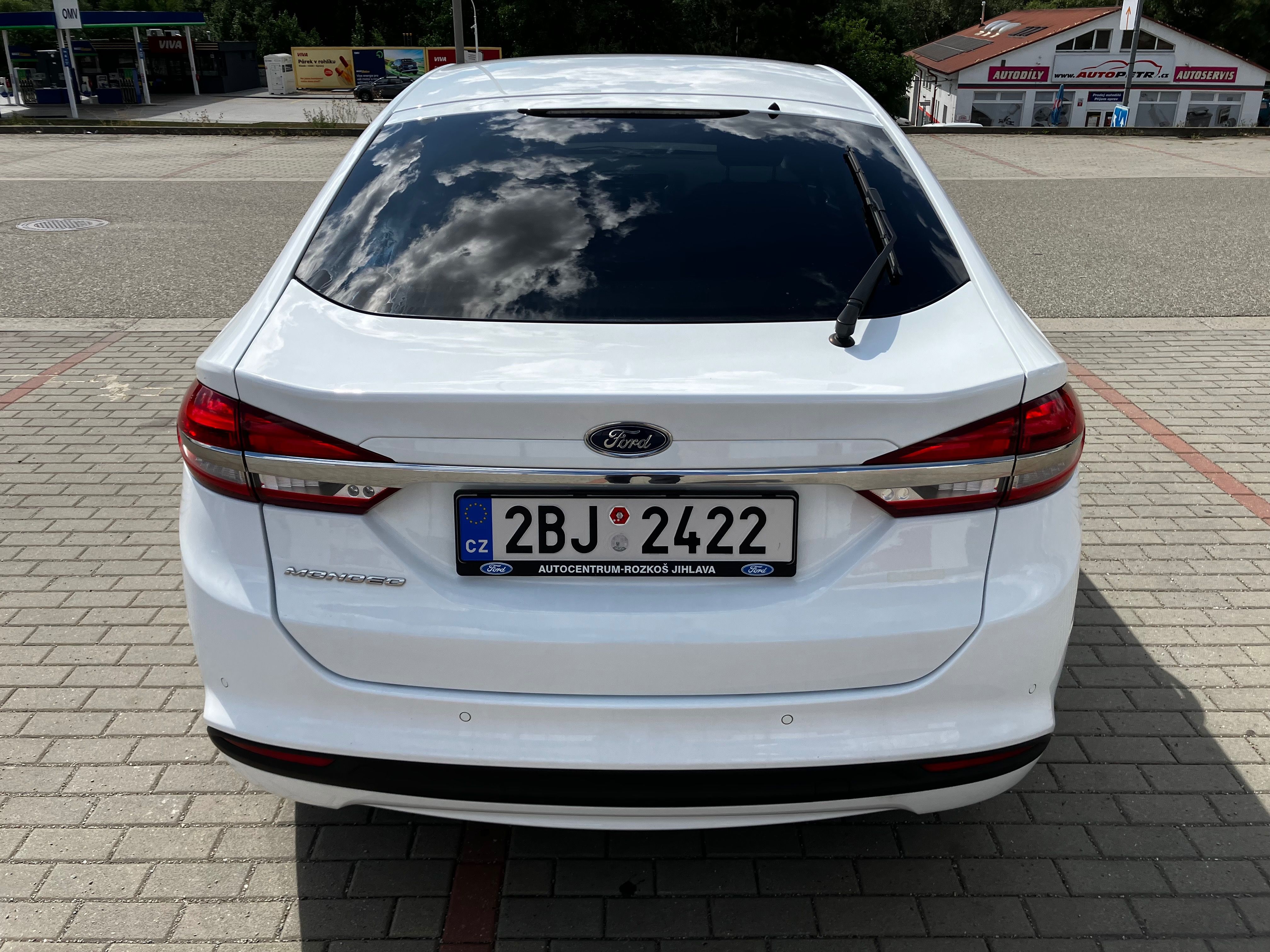 Ford Mondeo, 1,5 121 kw, koupeno v ČR - fotka 6