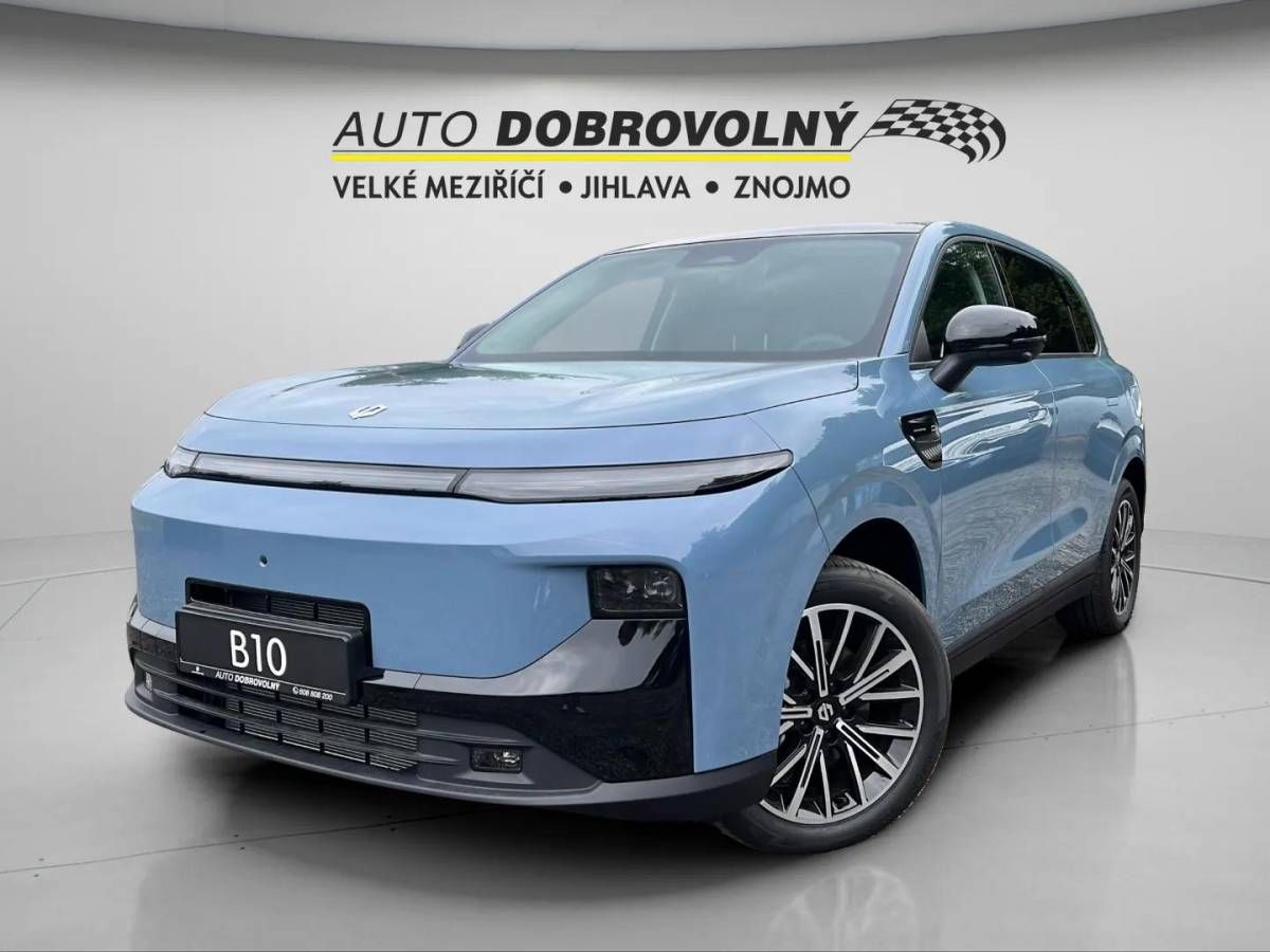 Leapmotor B10, Design hybrid EV baterie 18,8k