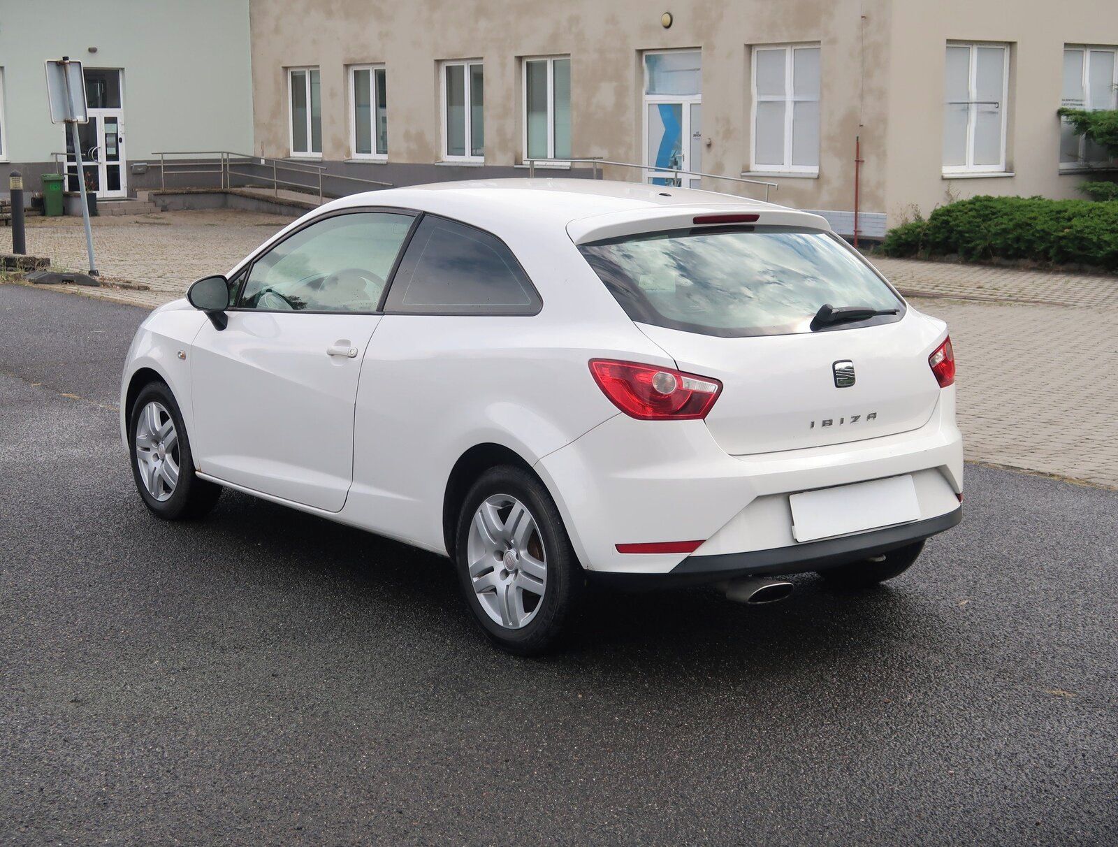 Seat Ibiza, 1.2 12V, v provozu - fotka 4