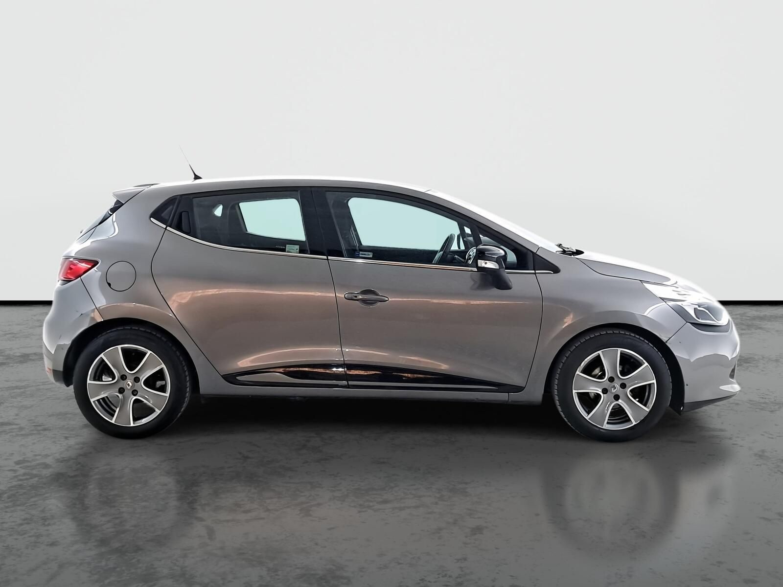 Renault Clio, 1.2 16V, Navi, Klima, Tempomat - fotka 6