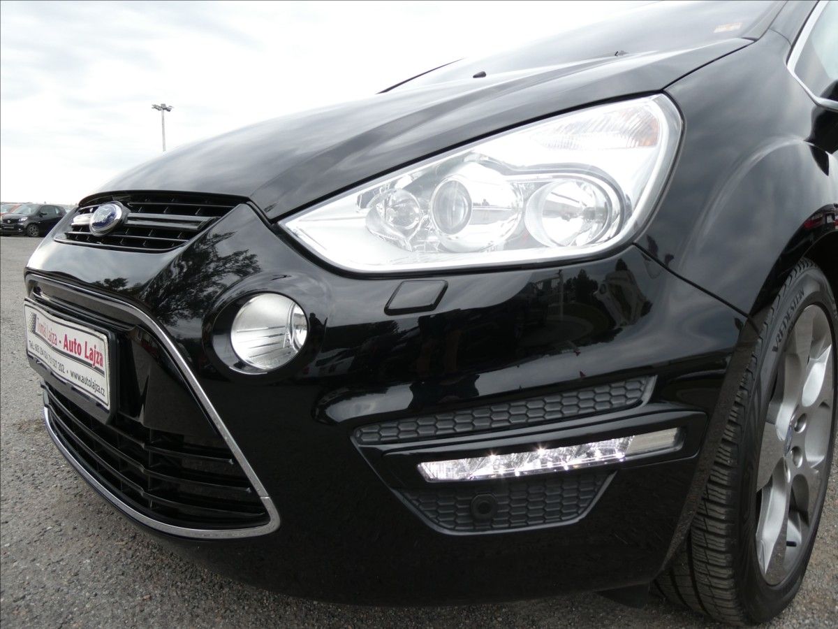 Ford S-MAX, 2,0 EcoBoost Titanium,AT,závěs - fotka 4