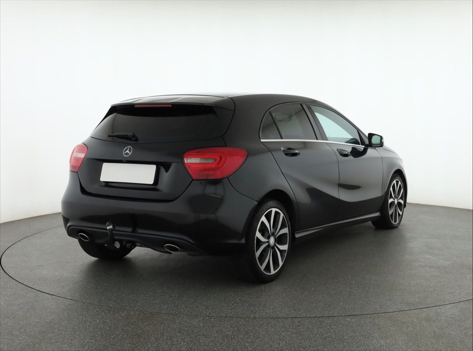 Mercedes-Benz Třídy A, 180 d, Xenony - fotka 5