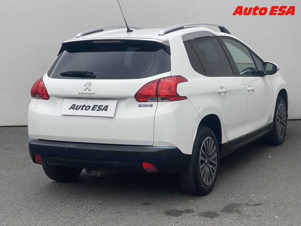 Peugeot 2008, 1.6I,Active - fotka 4