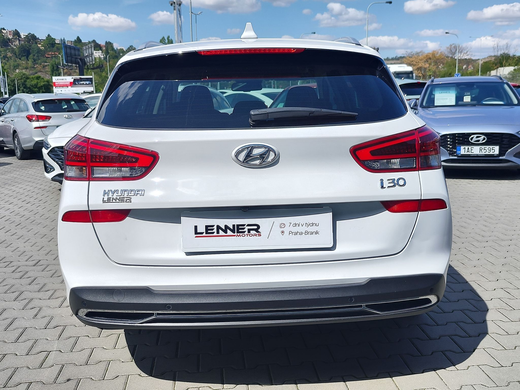 Hyundai i30, 1.0 T-GDI/88kW Smart Navi DCT - fotka 6
