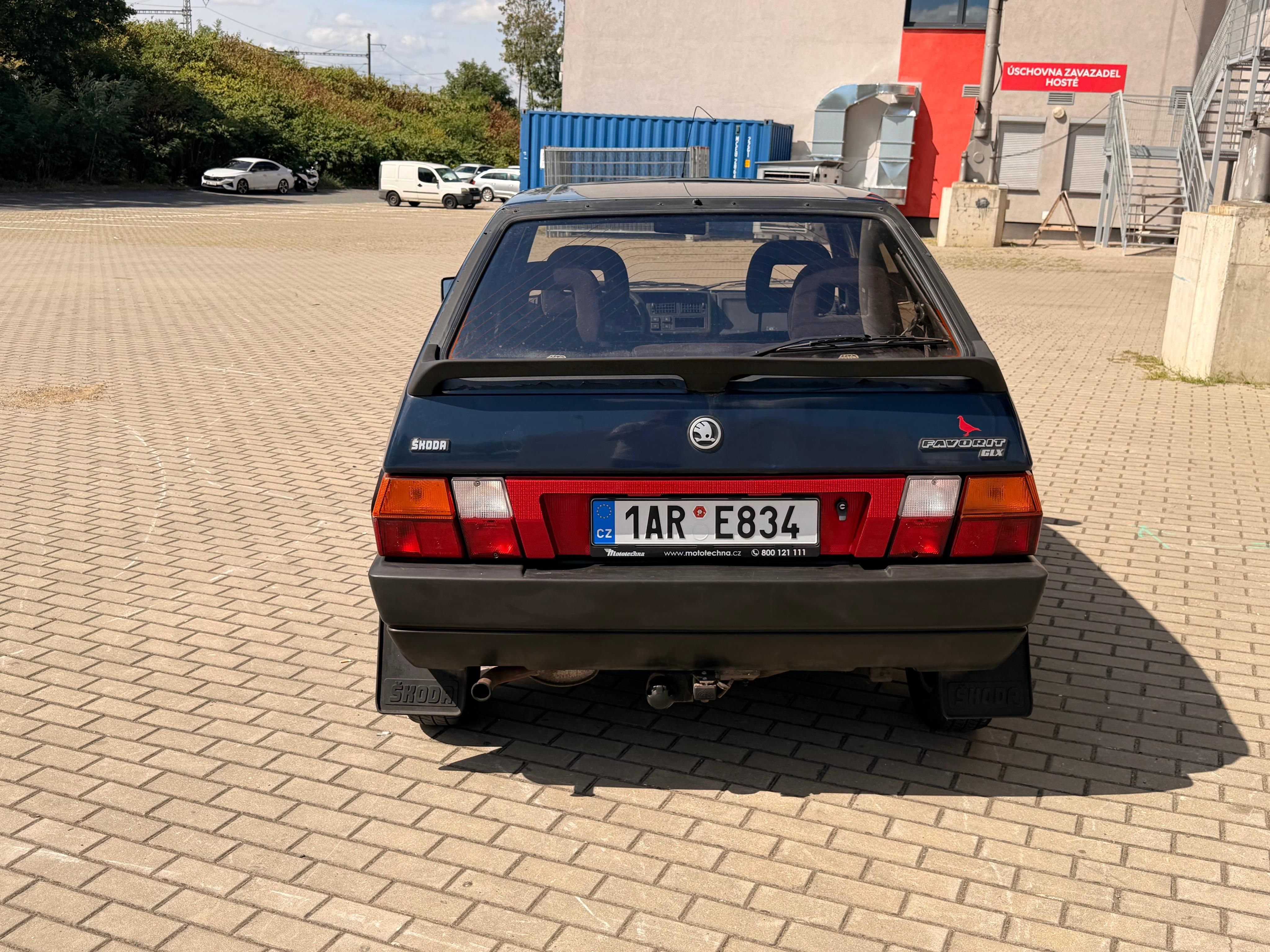Škoda Favorit, 135GLX 85t.Km První Majitel - fotka 4