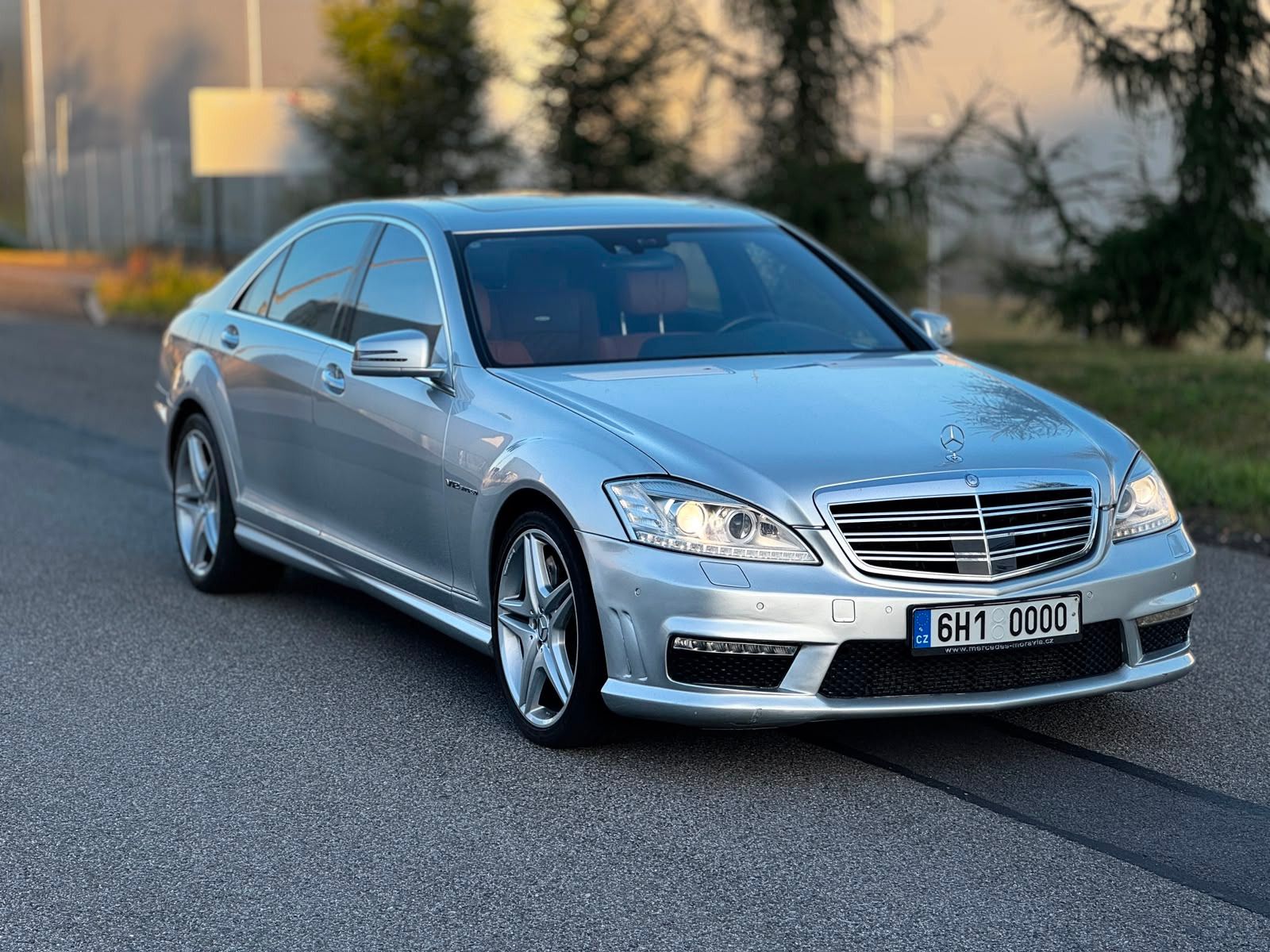 Mercedes-Benz Třídy S, S65 AMG 450kw