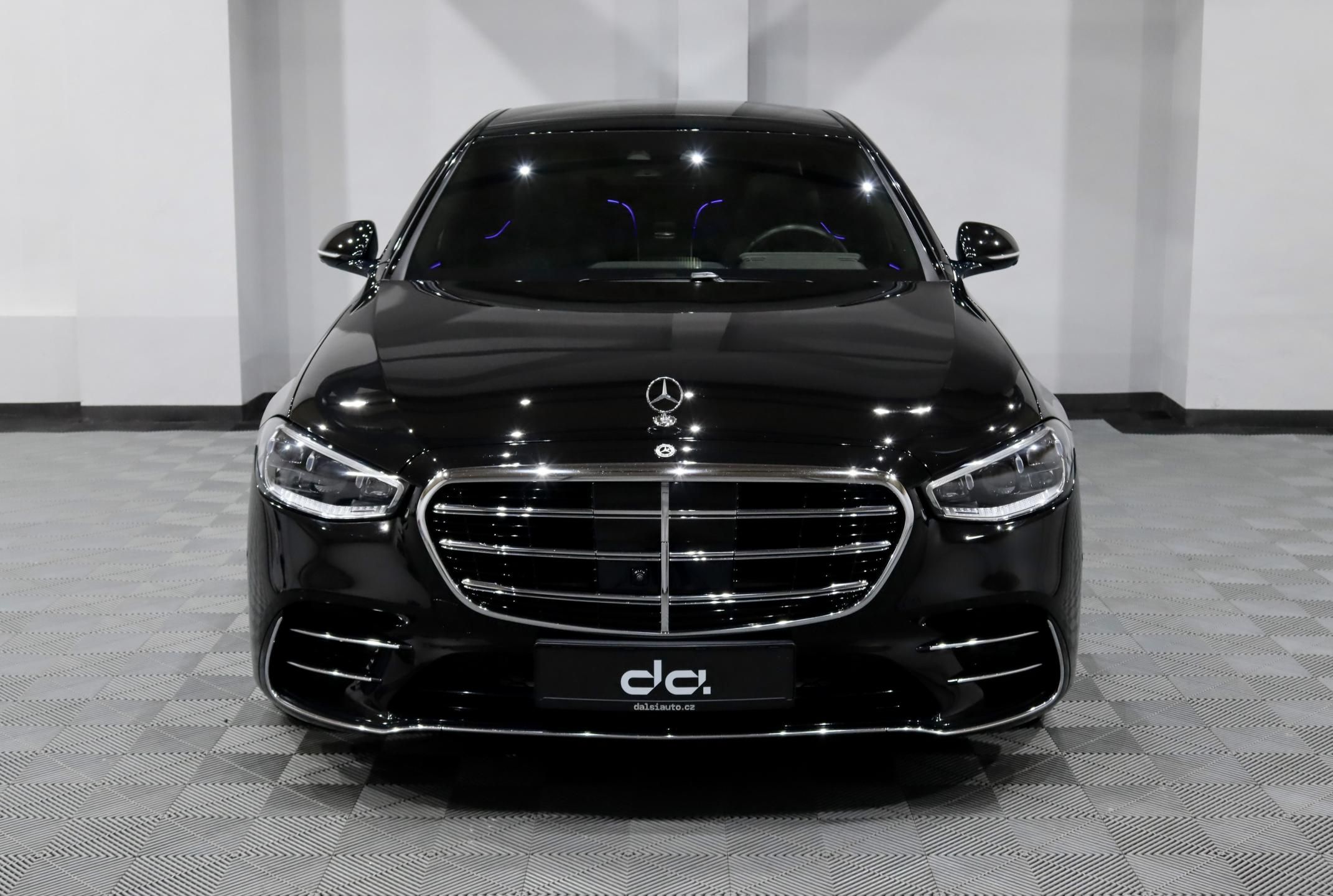 Mercedes-Benz Třídy S, 580 Long 4Matic V8 370 kW - fotka 3