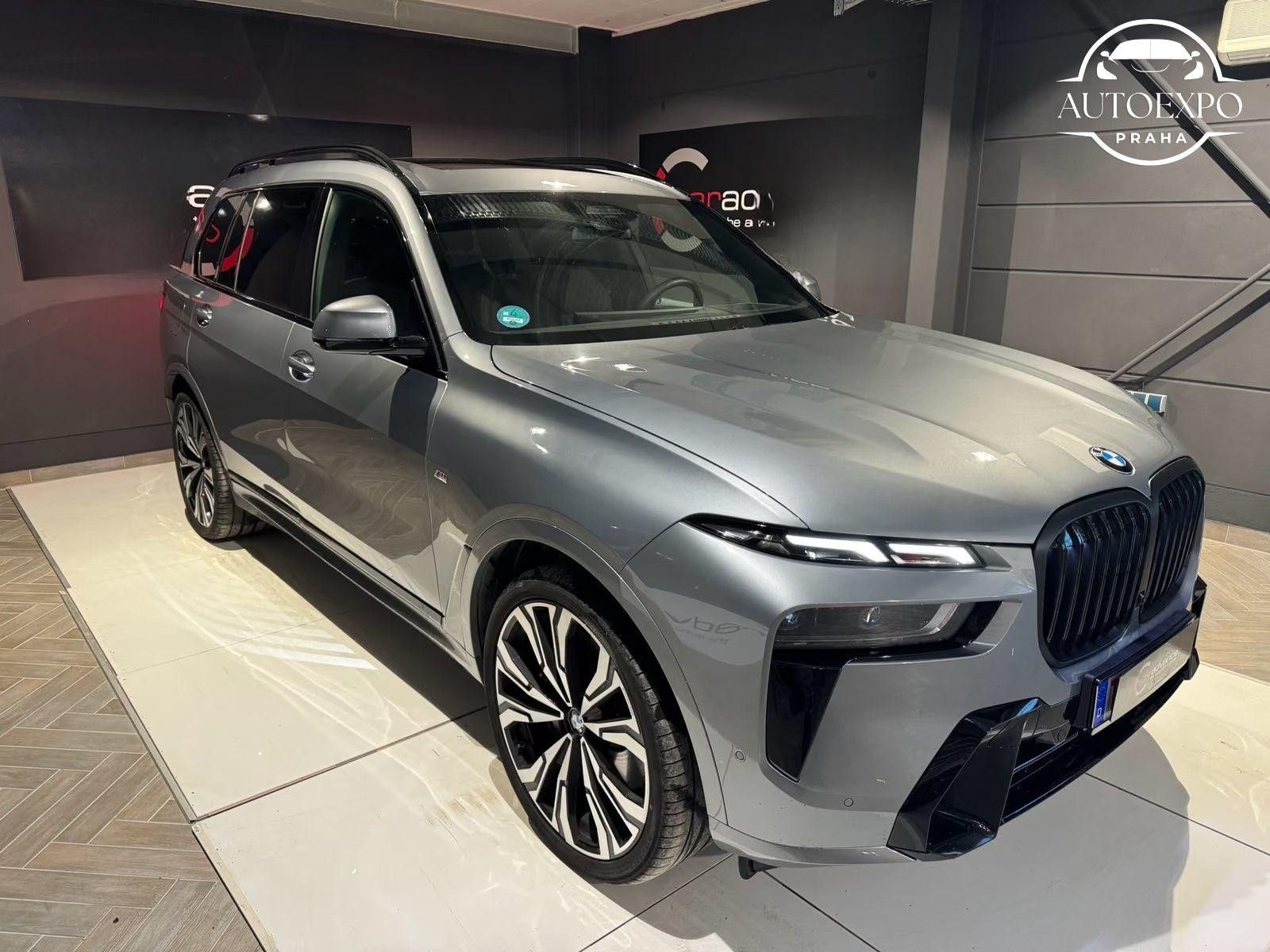 BMW X7, xDrive40d M Sport* - fotka 3