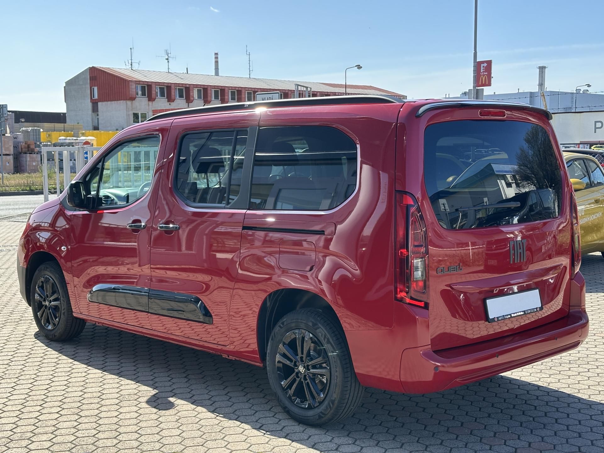 Fiat Qubo, Maxi - Icon 1,5 130k MT6-7míst - fotka 5