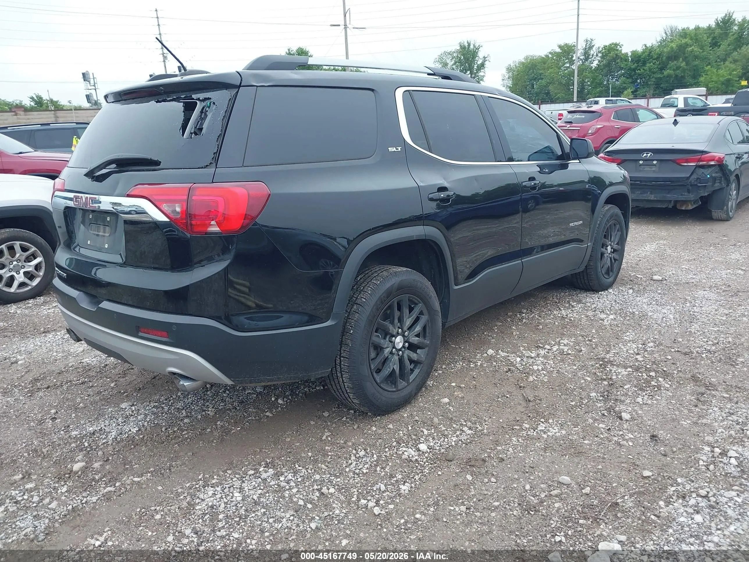 GMC Acadia, Auto na cestě - fotka 4