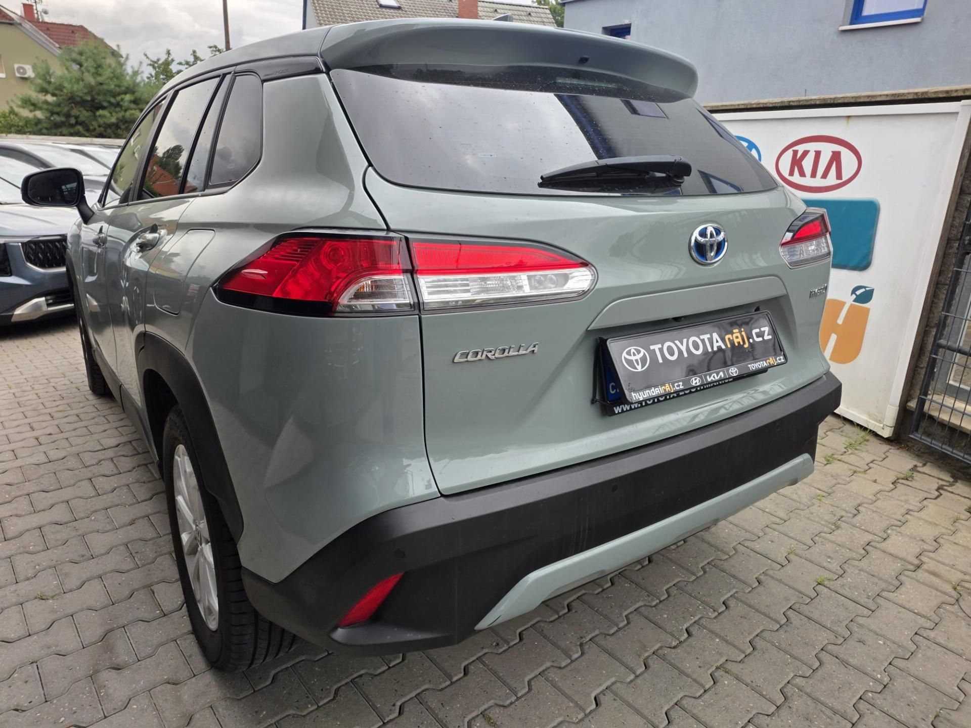 Toyota Corolla Cross, 2.0CROSS-HYBRID-ZÁRUKA-AUTOMAT - fotka 6
