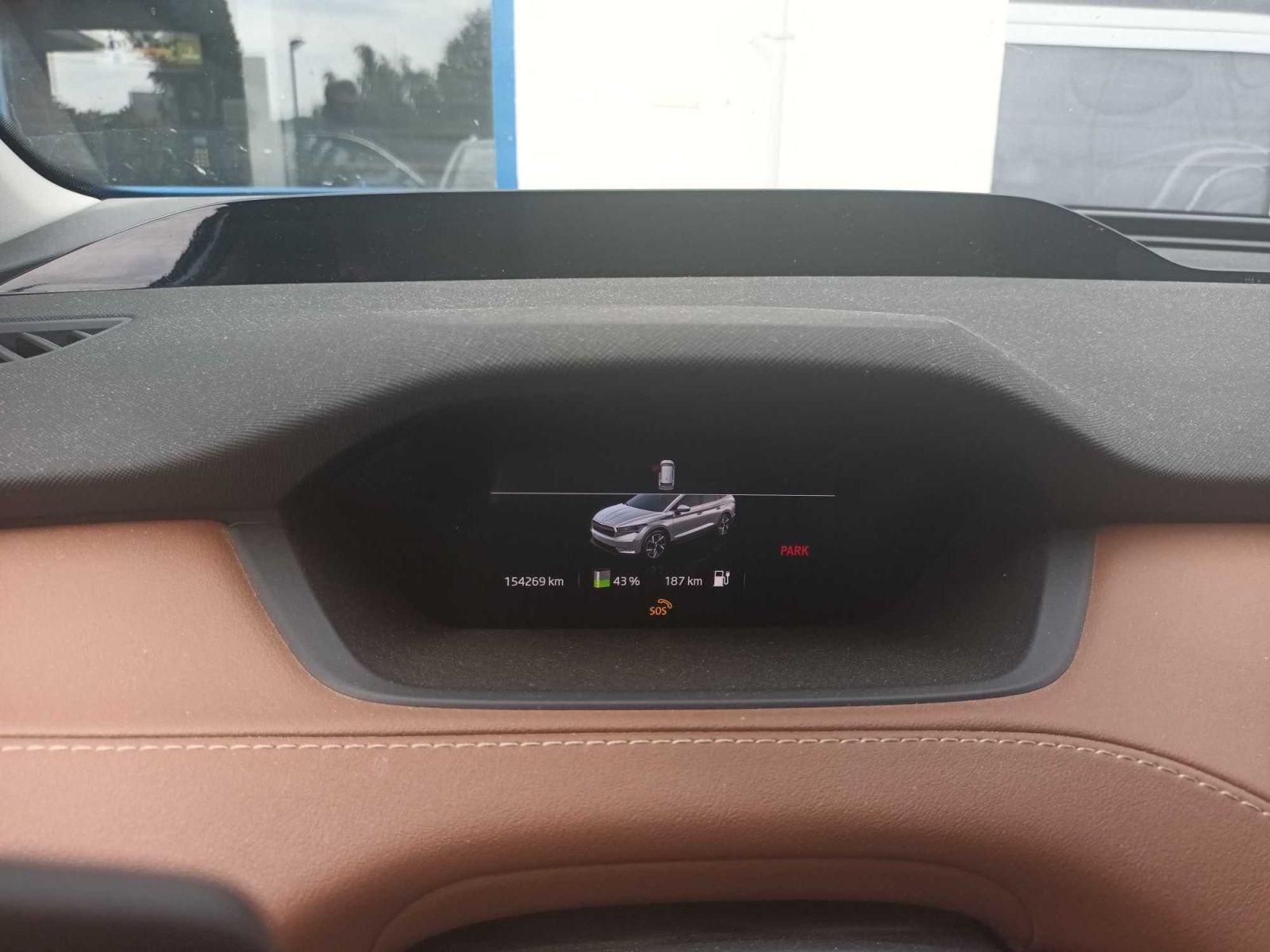 Škoda Enyaq iV, iV 80x (82 kWh), SoH 91% - fotka 3
