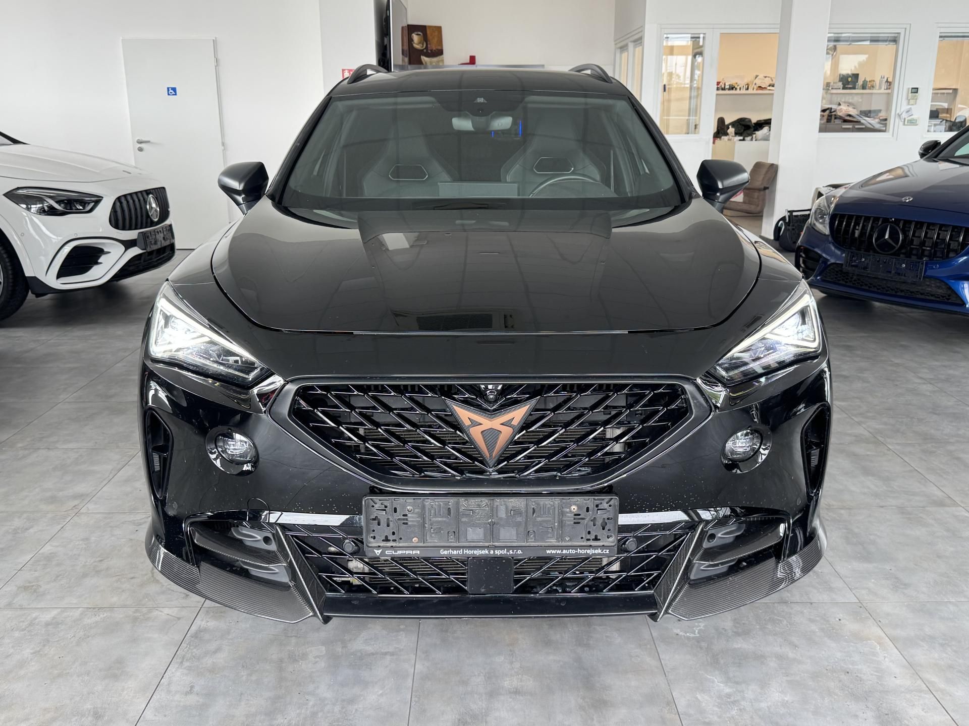 Cupra Formentor, 2,5TSIF VZ5 DSG 4x4 - fotka 2