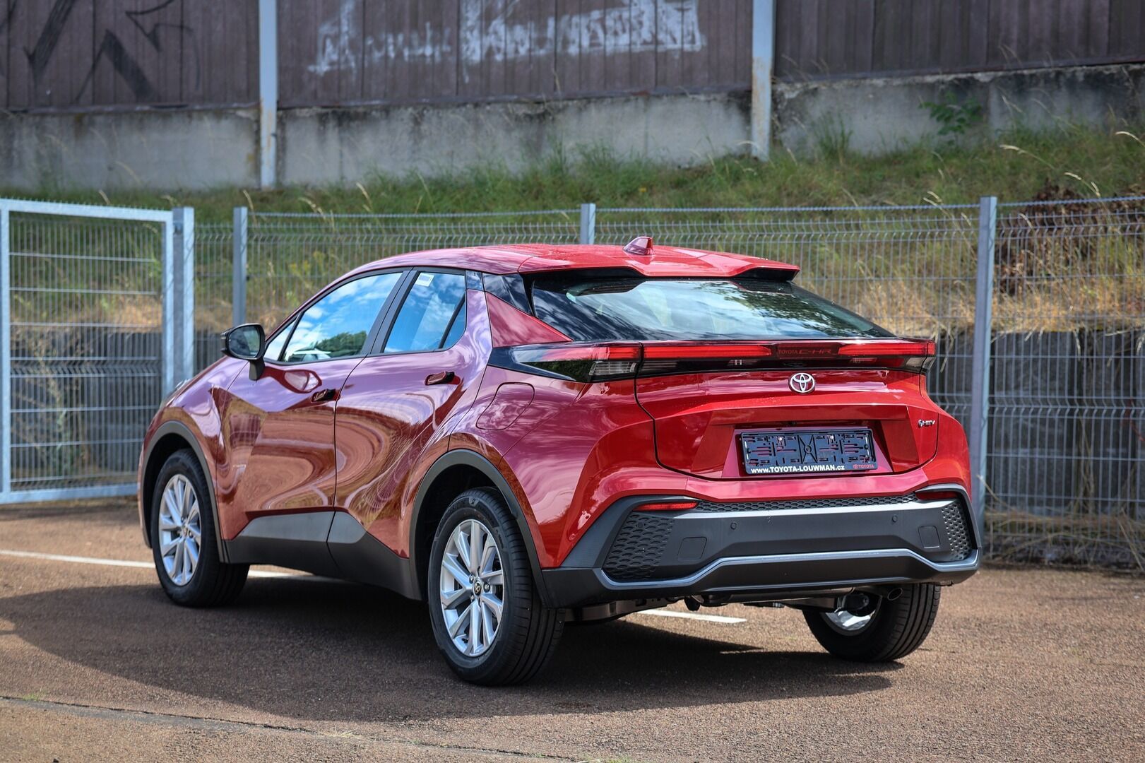 Toyota C-HR, 1.8. HEV Comfort Limited - fotka 6