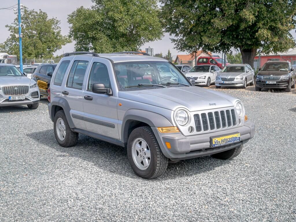 Jeep Cherokee, 2.8CRD 120KW – SPORT STAR - fotka 3