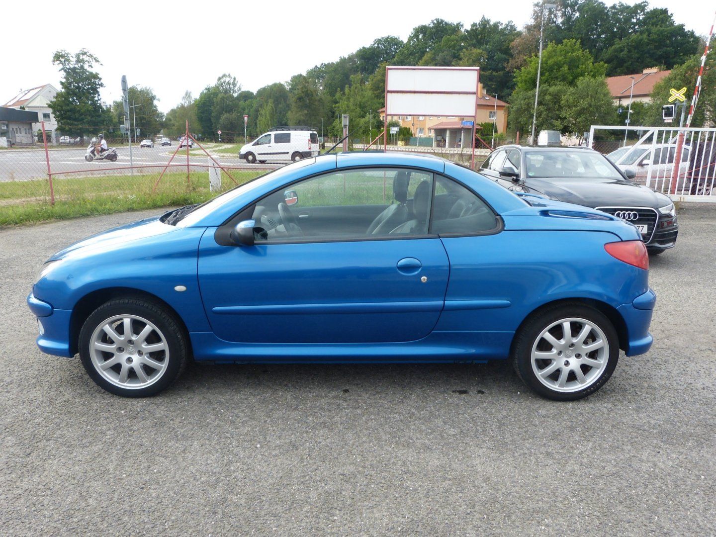 Peugeot 206, 1.6 - fotka 3