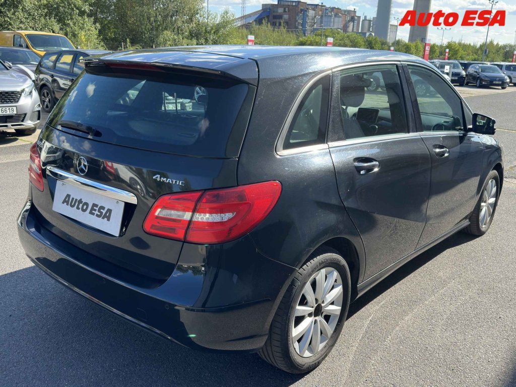 Mercedes-Benz Třídy B, 2.0T B220 4Mat,1.maj,ČR - fotka 4