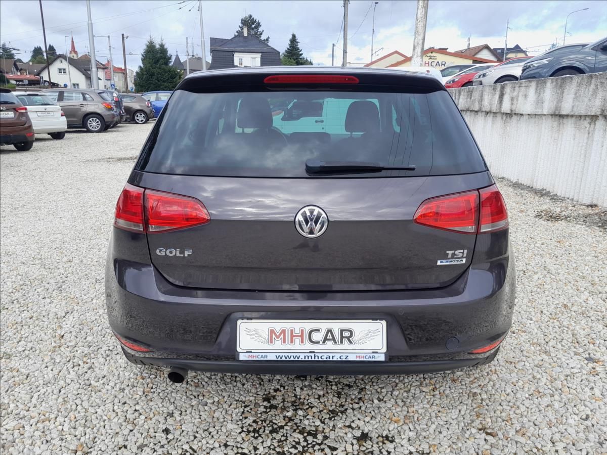 Volkswagen Golf, VII 1,2 TSI 81kW LOUNGE - fotka 6