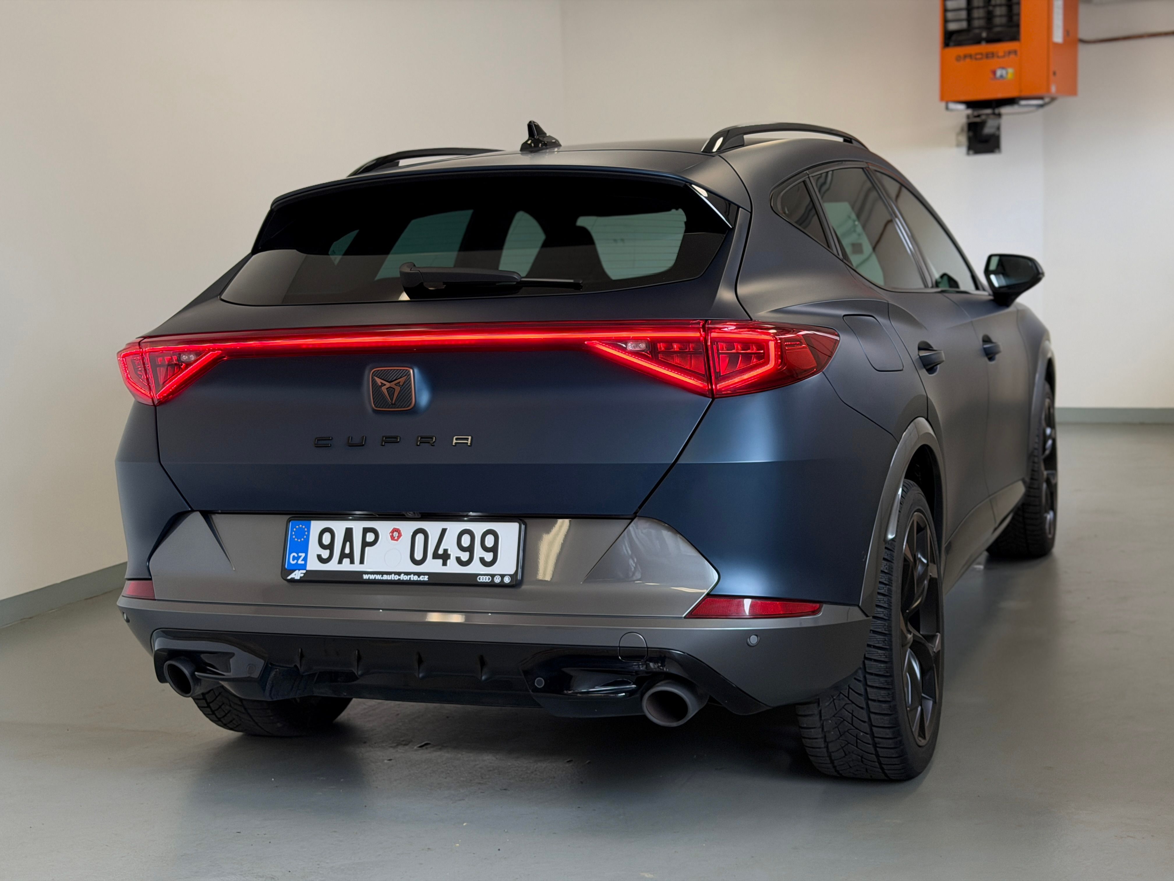 Cupra Formentor, VZ 2,0TSI 180KW DSG - fotka 6