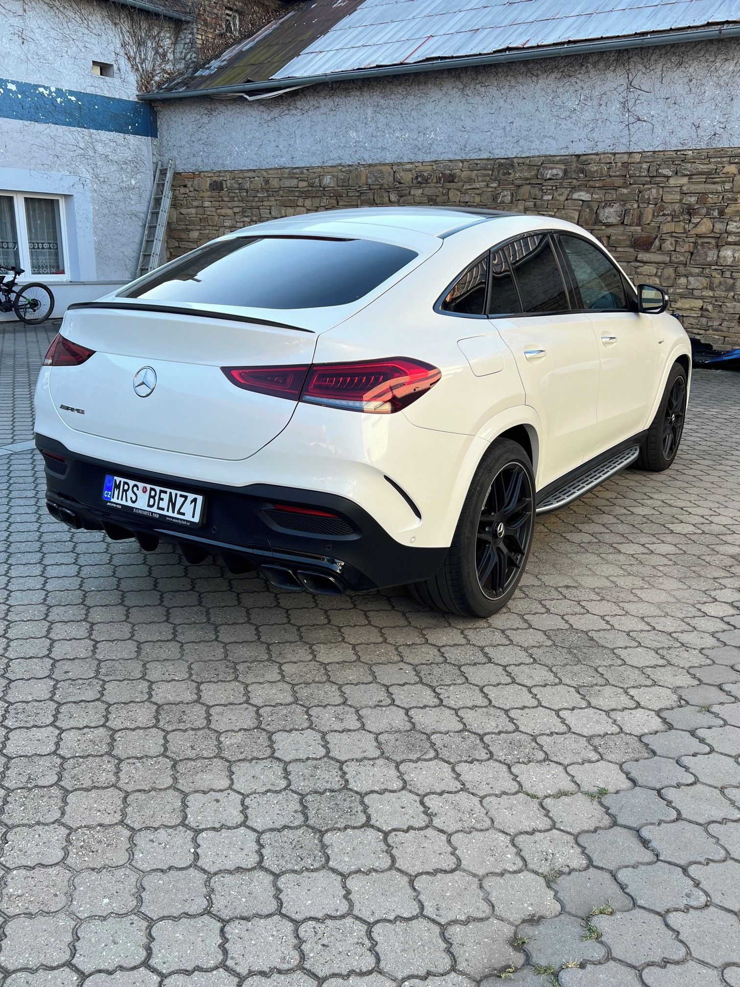 Mercedes-Benz GLE, Mercedes Benz GLE 53 4 MATIC - fotka 5